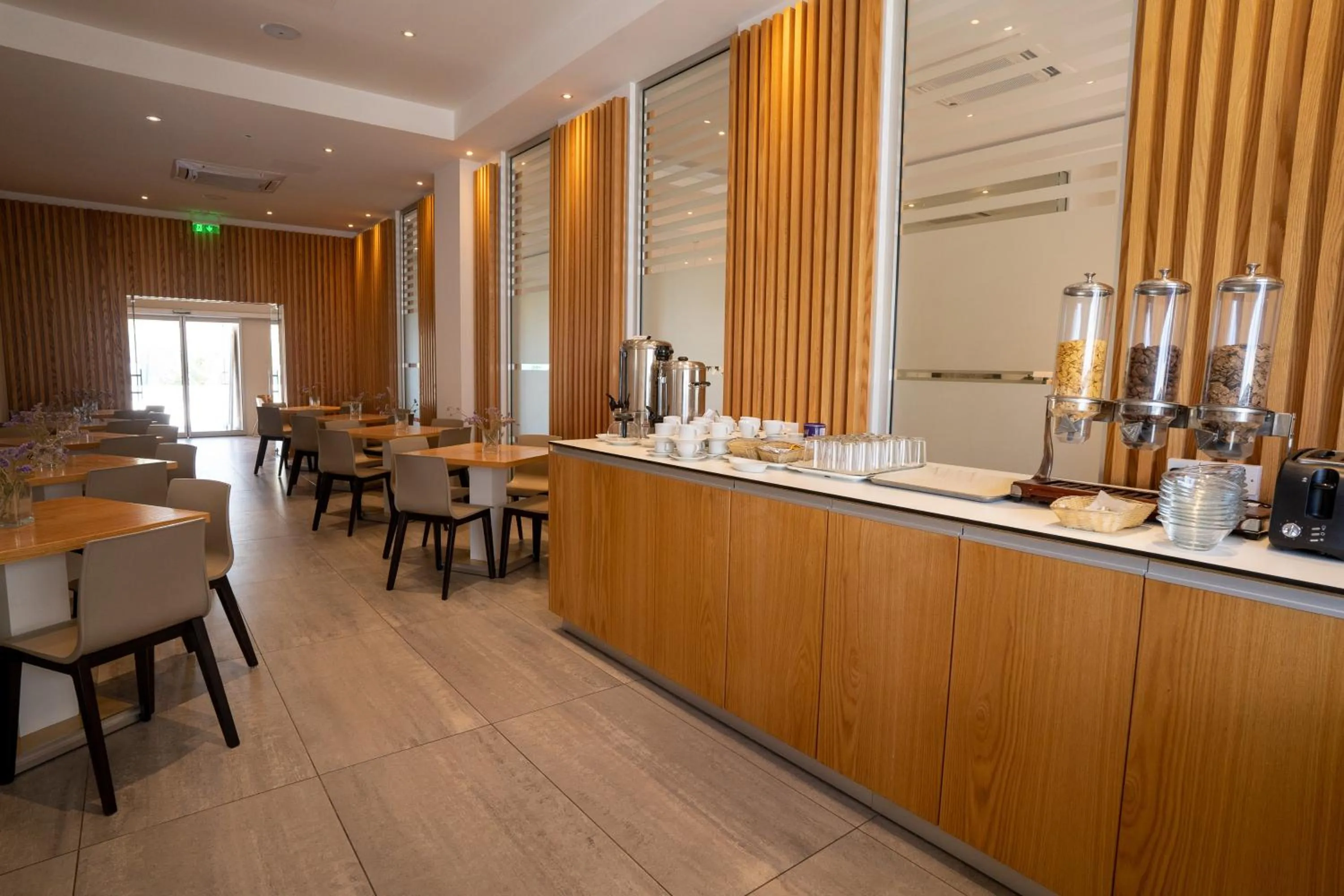 Area and facilities in Vrachia Beach Hotel & Suites - Adults Only