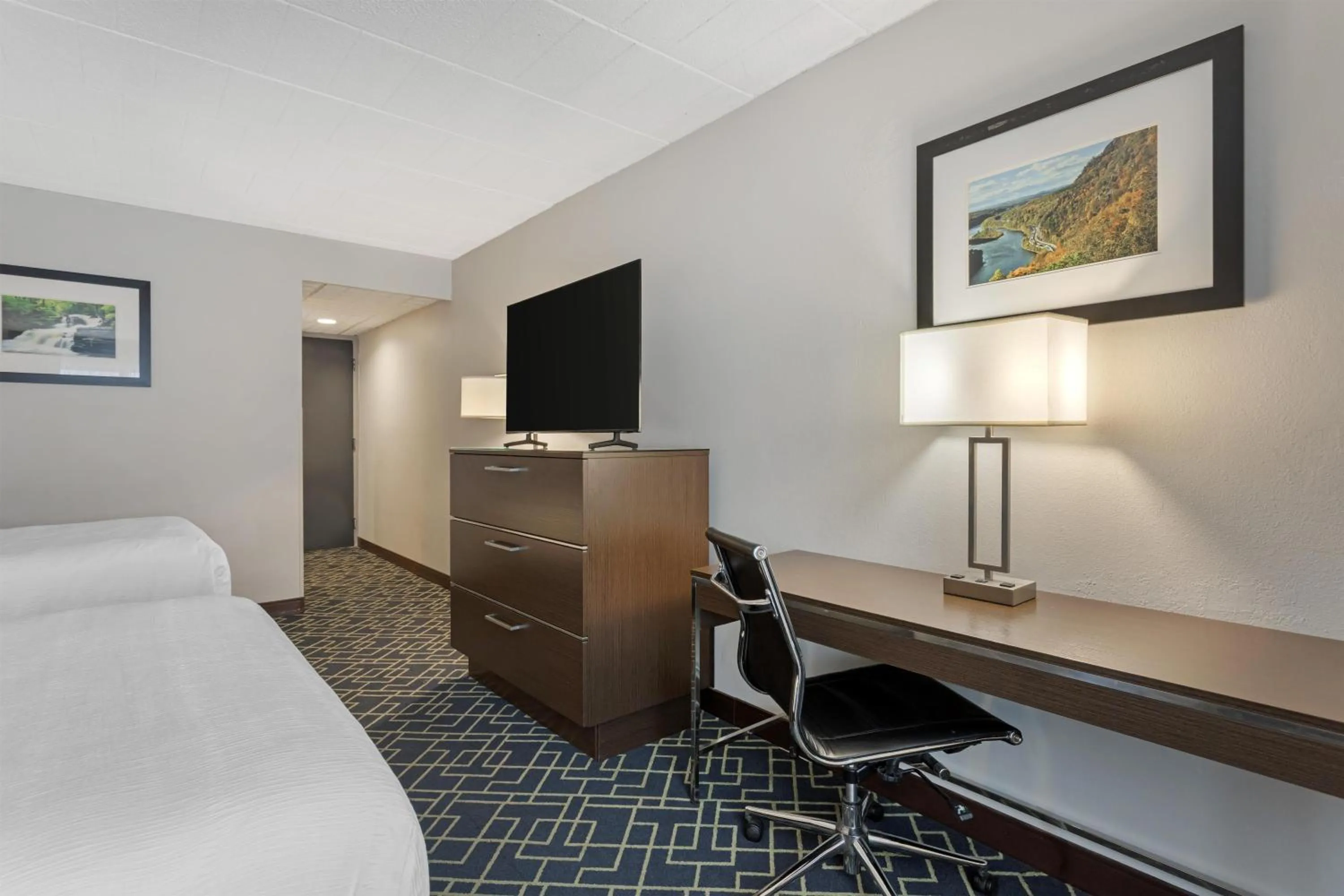 Bedroom, Bed in Best Western Hunt's Landing Hotel Matamoras Milford