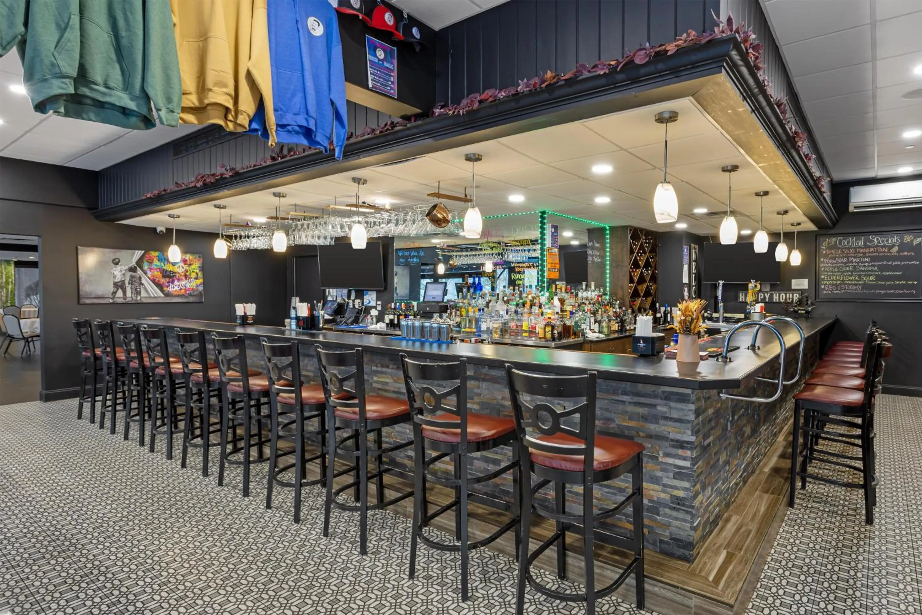 Lounge or bar in Best Western Hunt's Landing Hotel Matamoras Milford