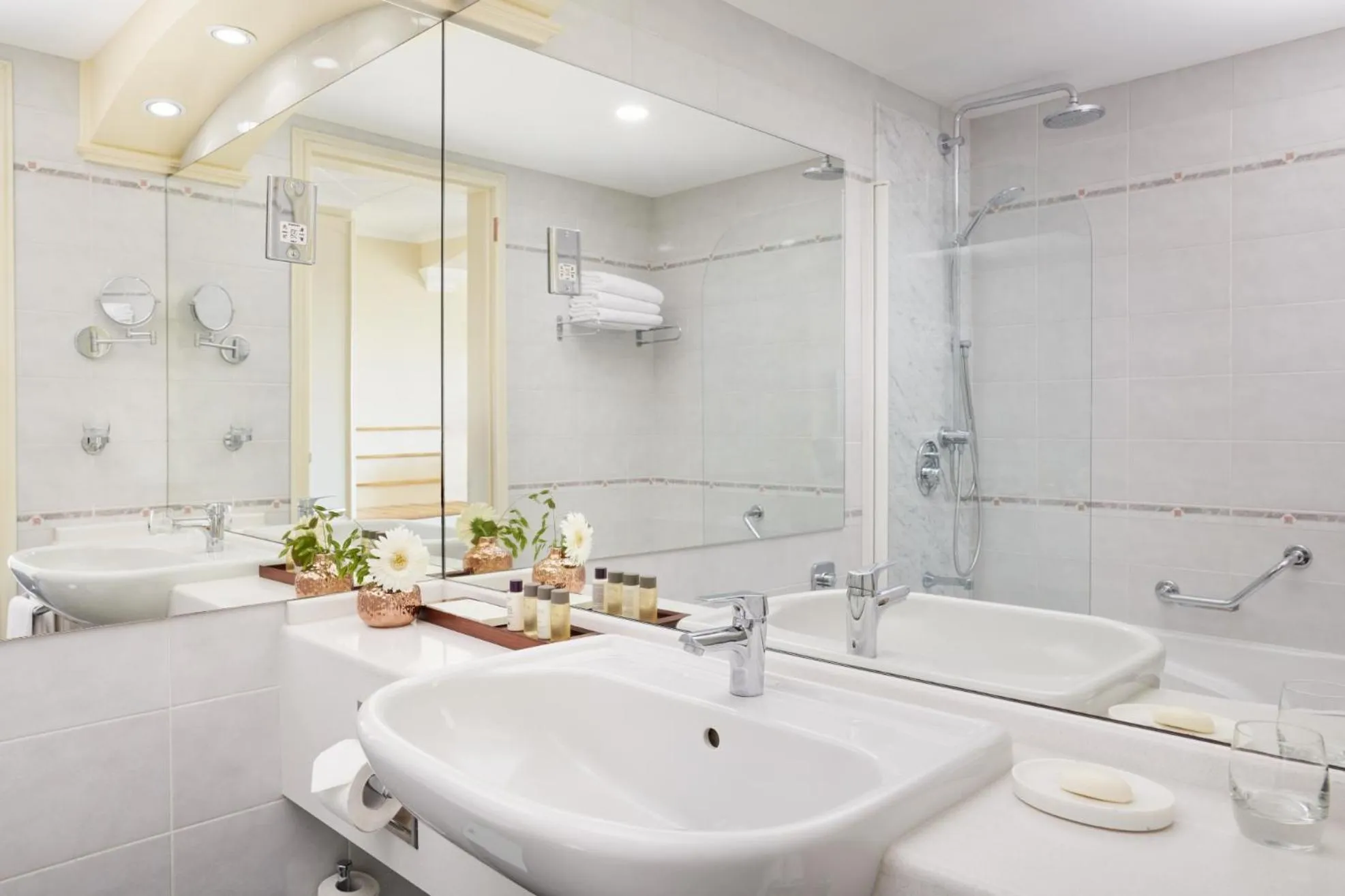 Executive Garden Queen Room in Corinthia Palace Malta