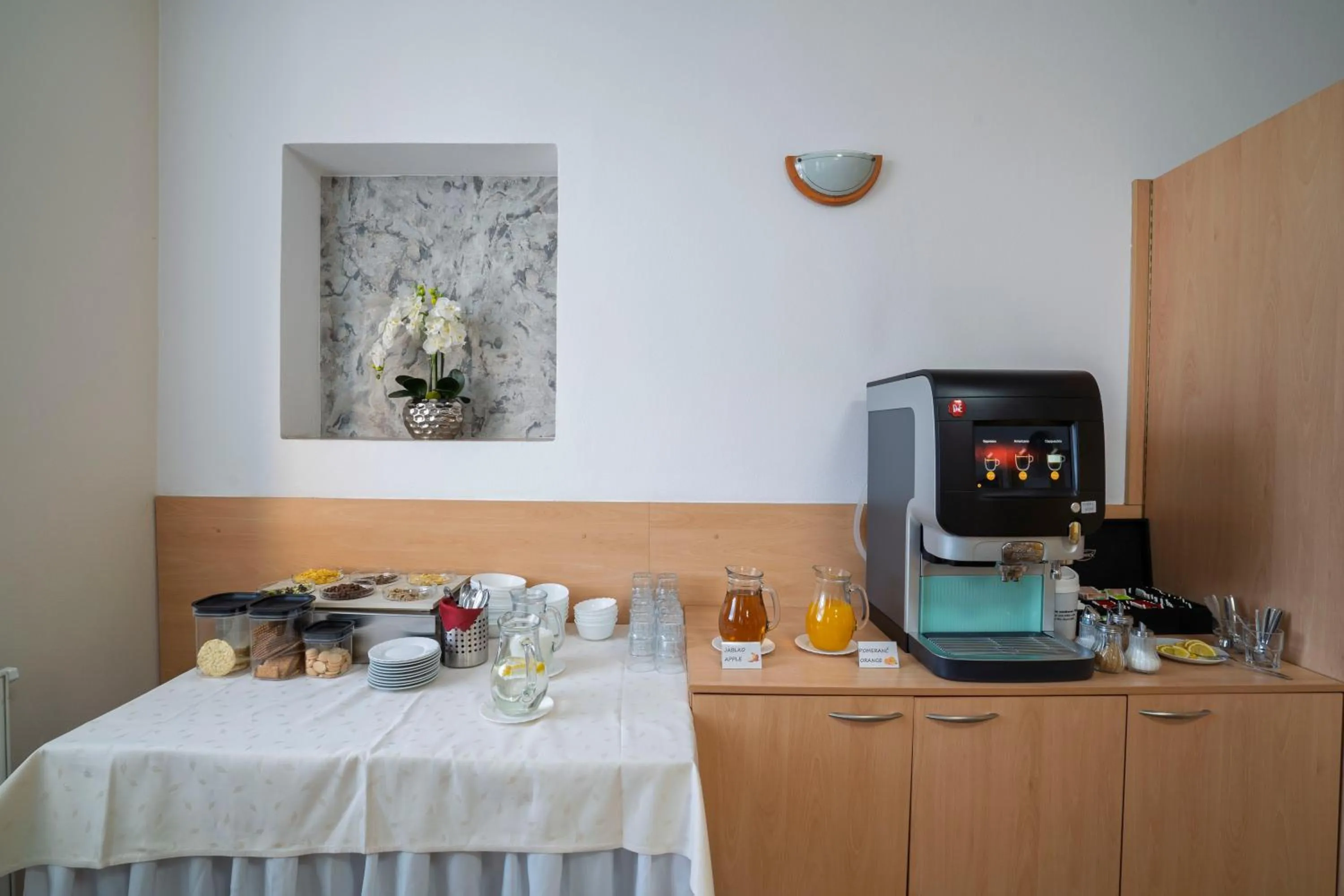 Breakfast in Hotel Senimo