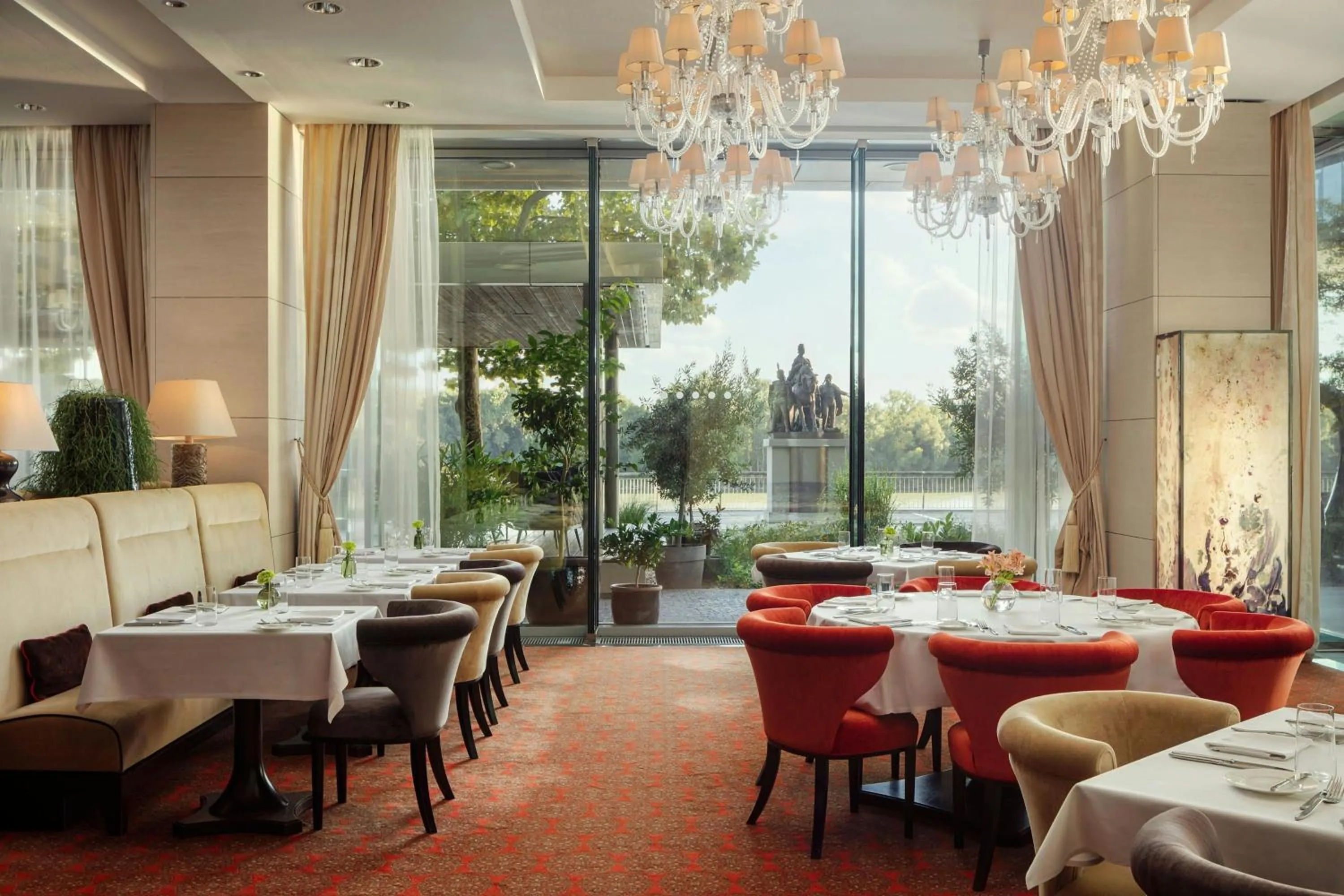 Restaurant/places to eat in Grand Hotel River Park, a Luxury Collection Hotel, Bratislava