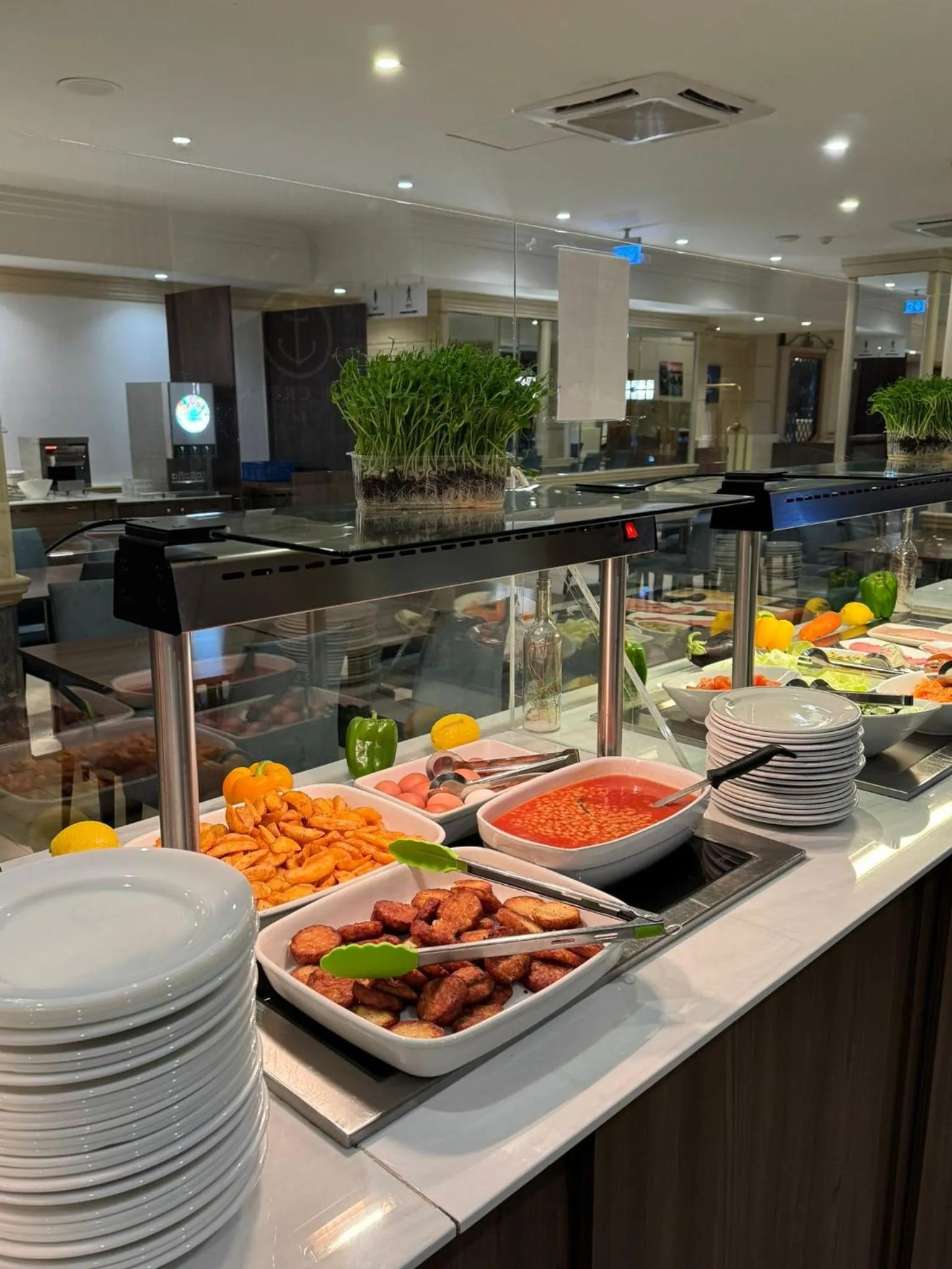 Breakfast in Hotel Kennedy Nova