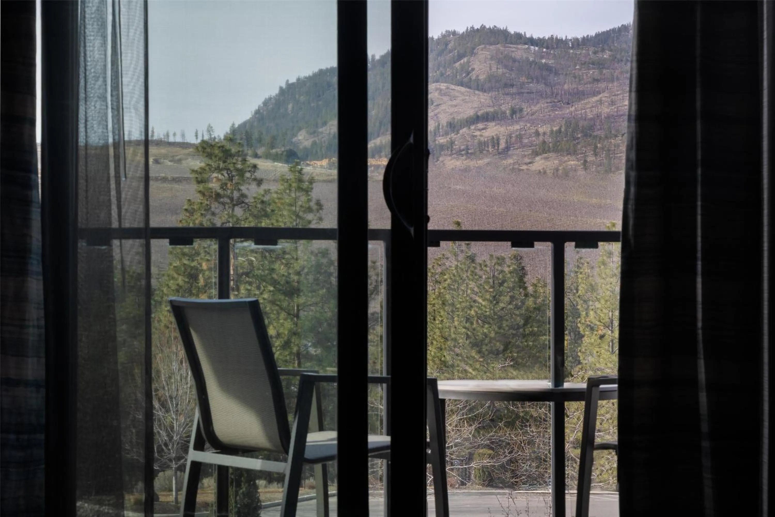 Photo of the whole room in Doubletree By Hilton West Kelowna