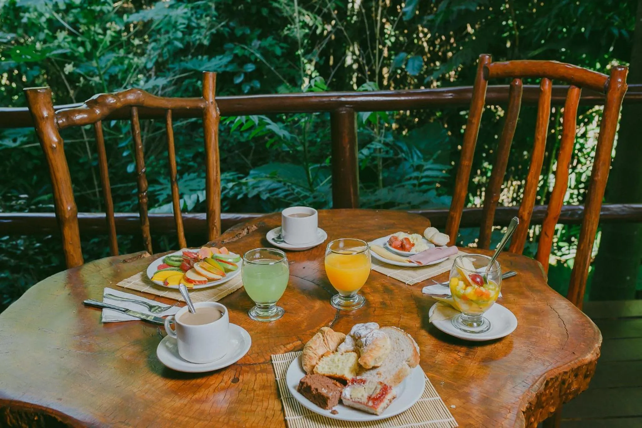 Breakfast in La Aldea De La Selva Lodge