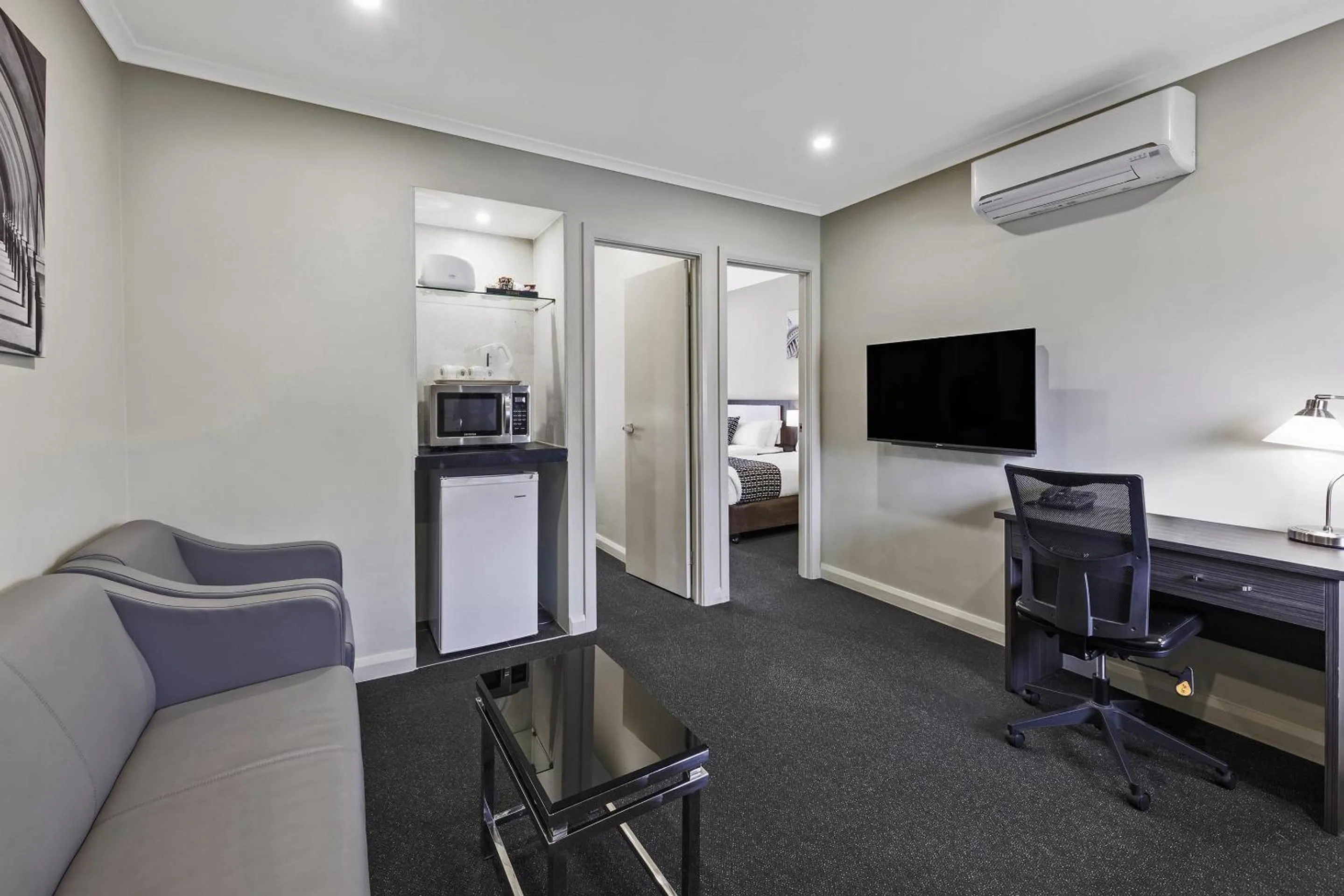 Bedroom in Quality Hotel Melbourne Airport