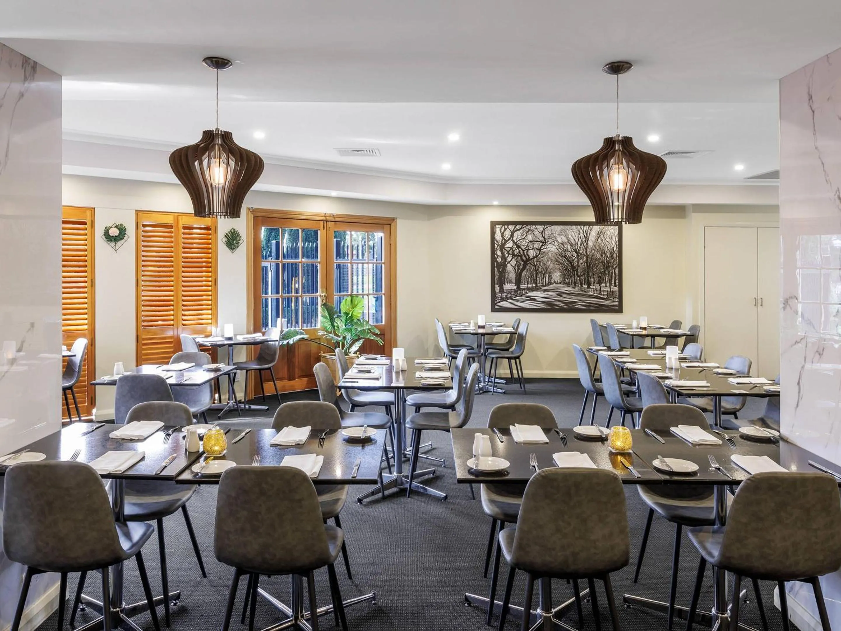 Restaurant/places to eat in Quality Hotel Melbourne Airport