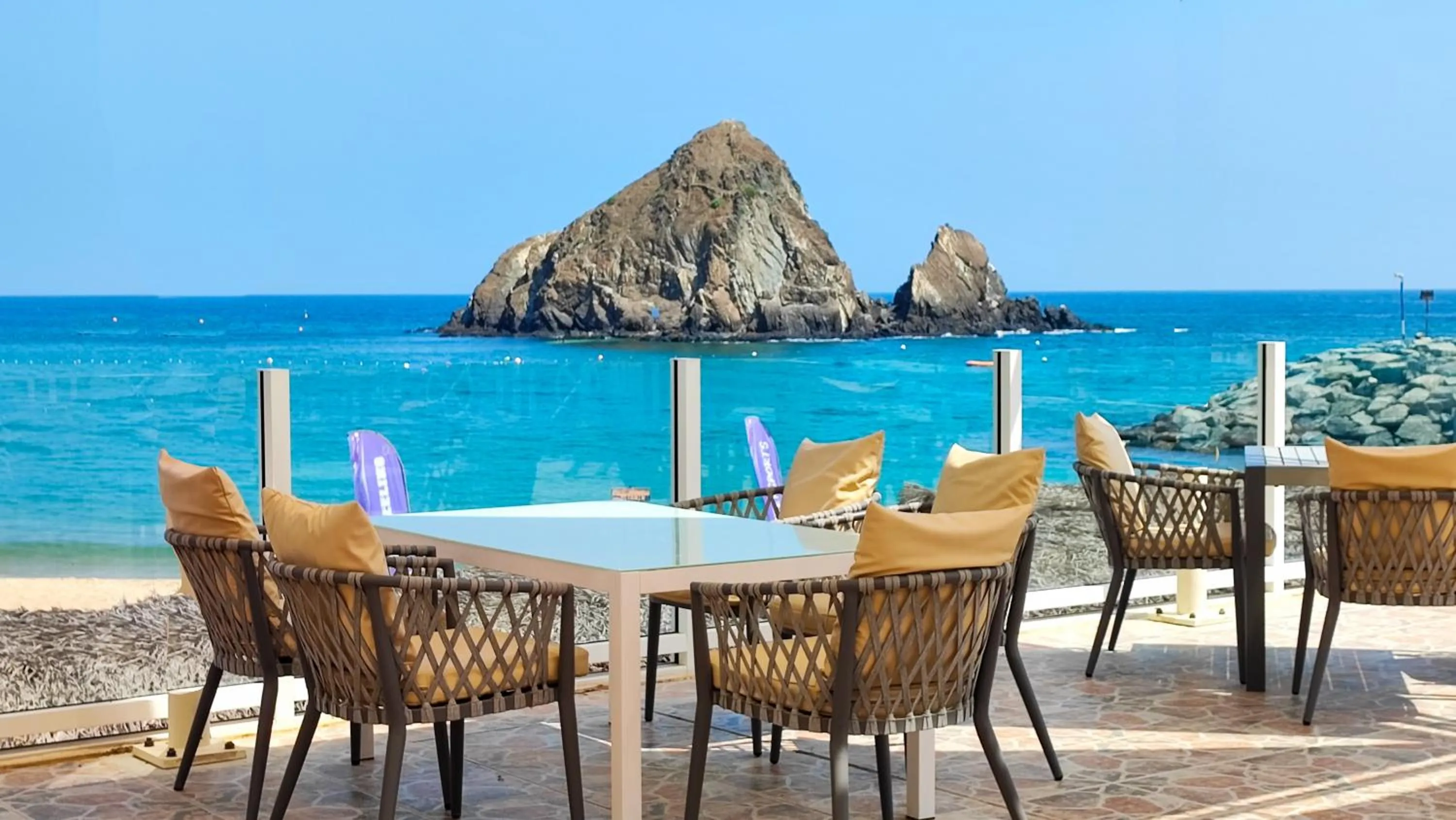 Sandy Beach Hotel & Resort