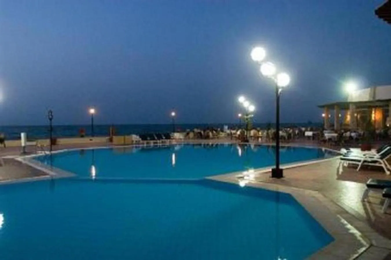 Swimming pool in Retac El Arish