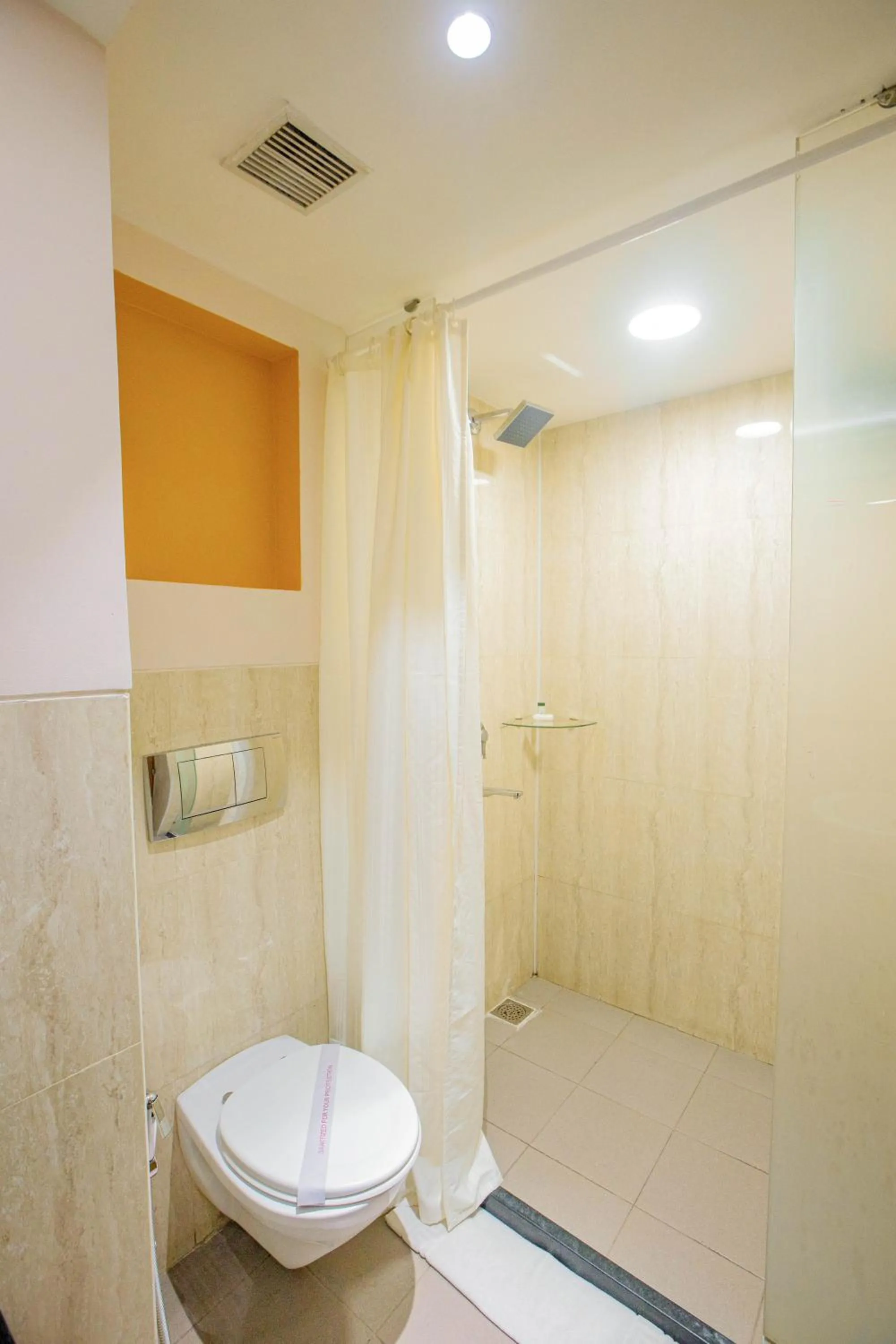 Shower in Evoma
