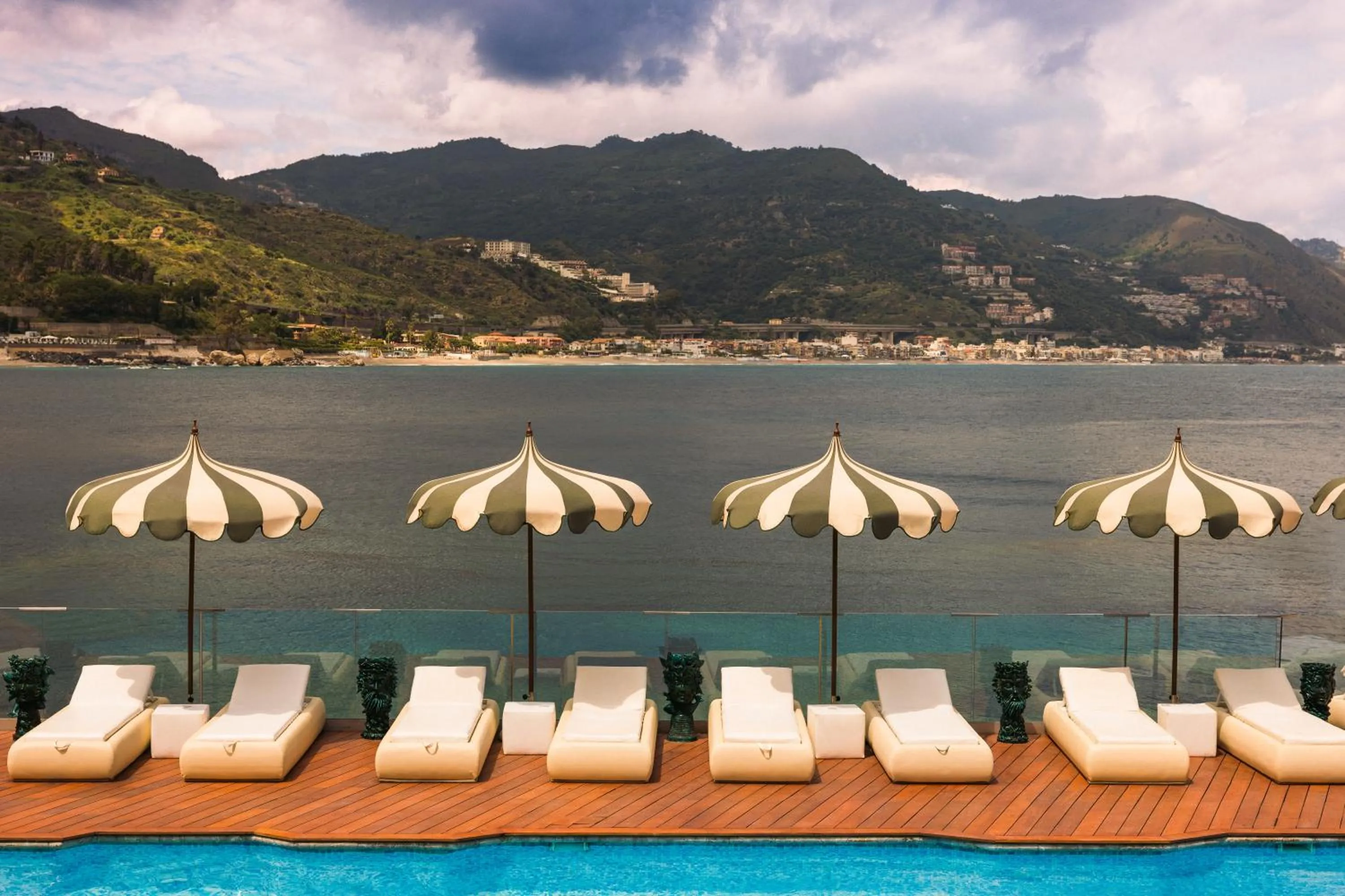 Bird's eye view in Atlantis Bay - The Leading Hotels of the World