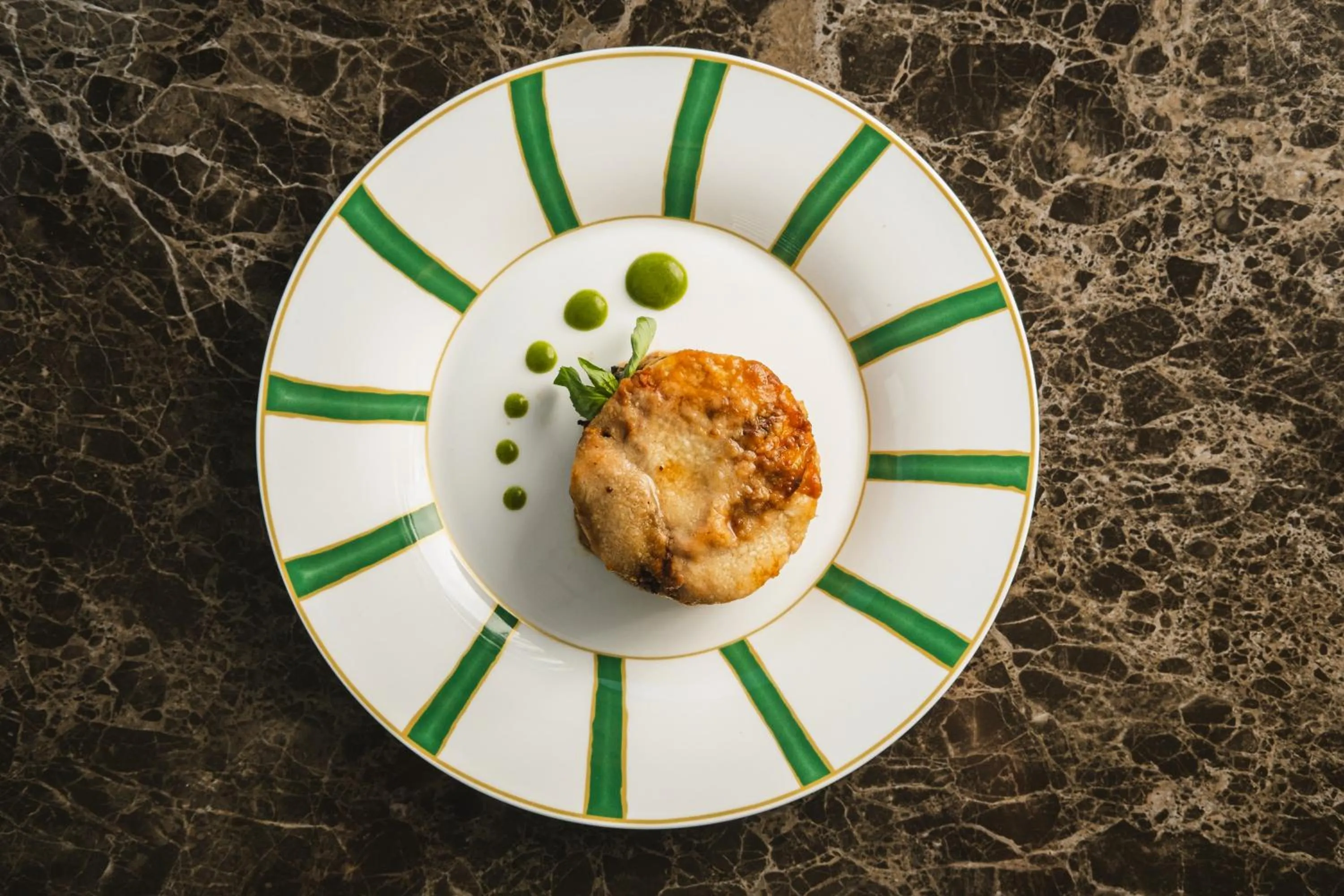 Meals in Atlantis Bay - The Leading Hotels of the World