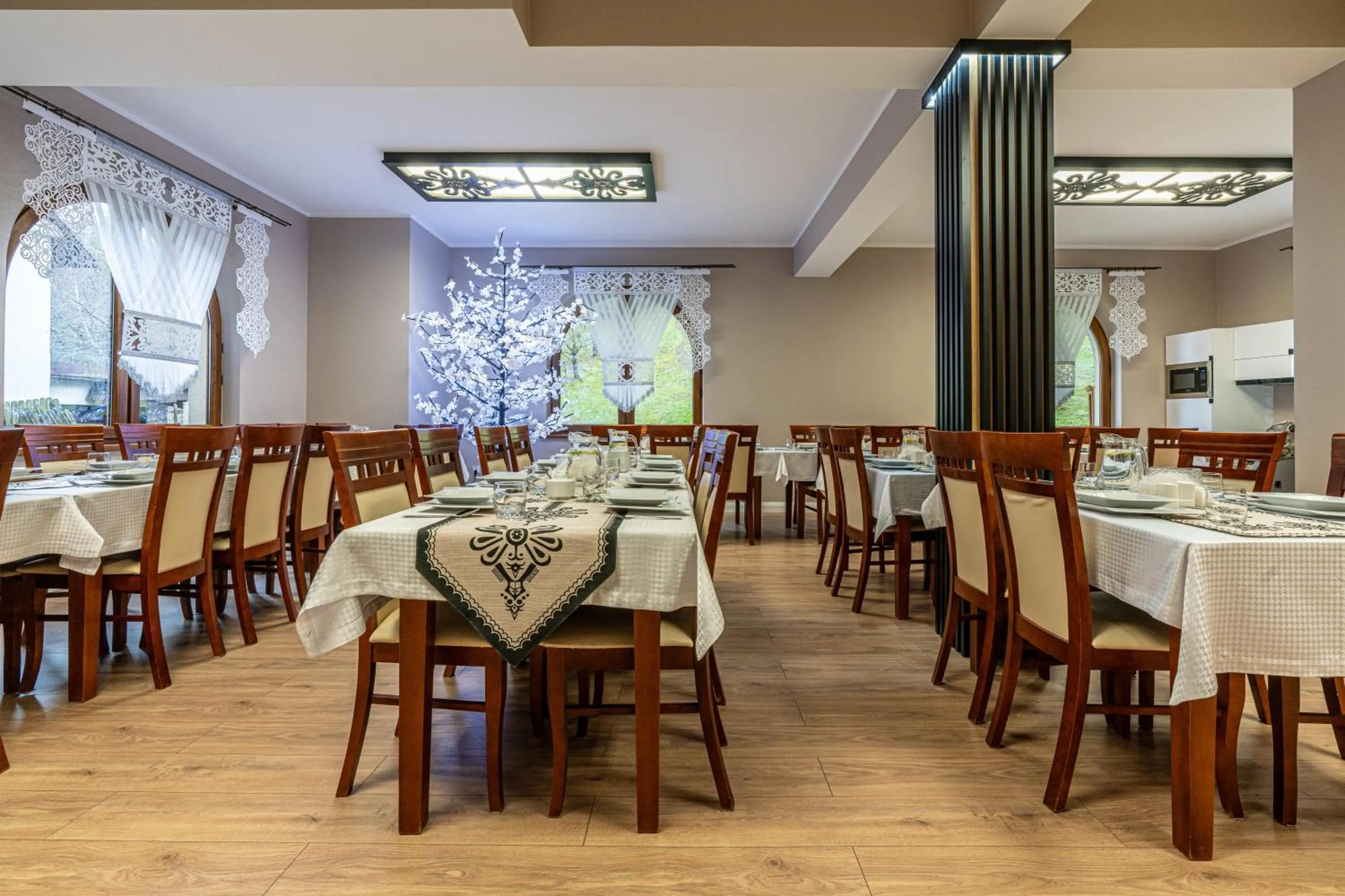 Restaurant/places to eat in Leśny Dworek Biały Dunajec