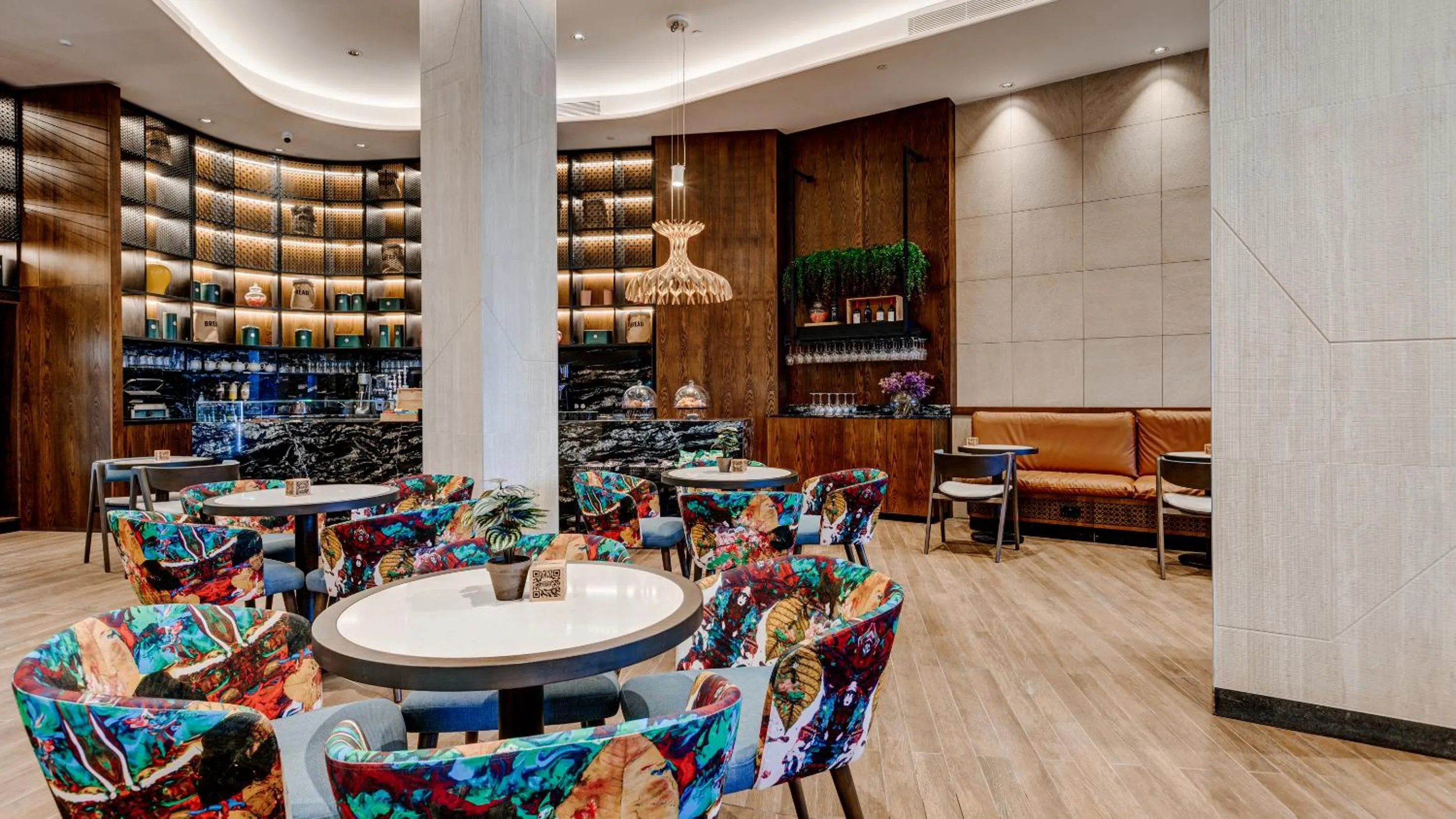 Restaurant/places to eat in AX ODYCY Hotel