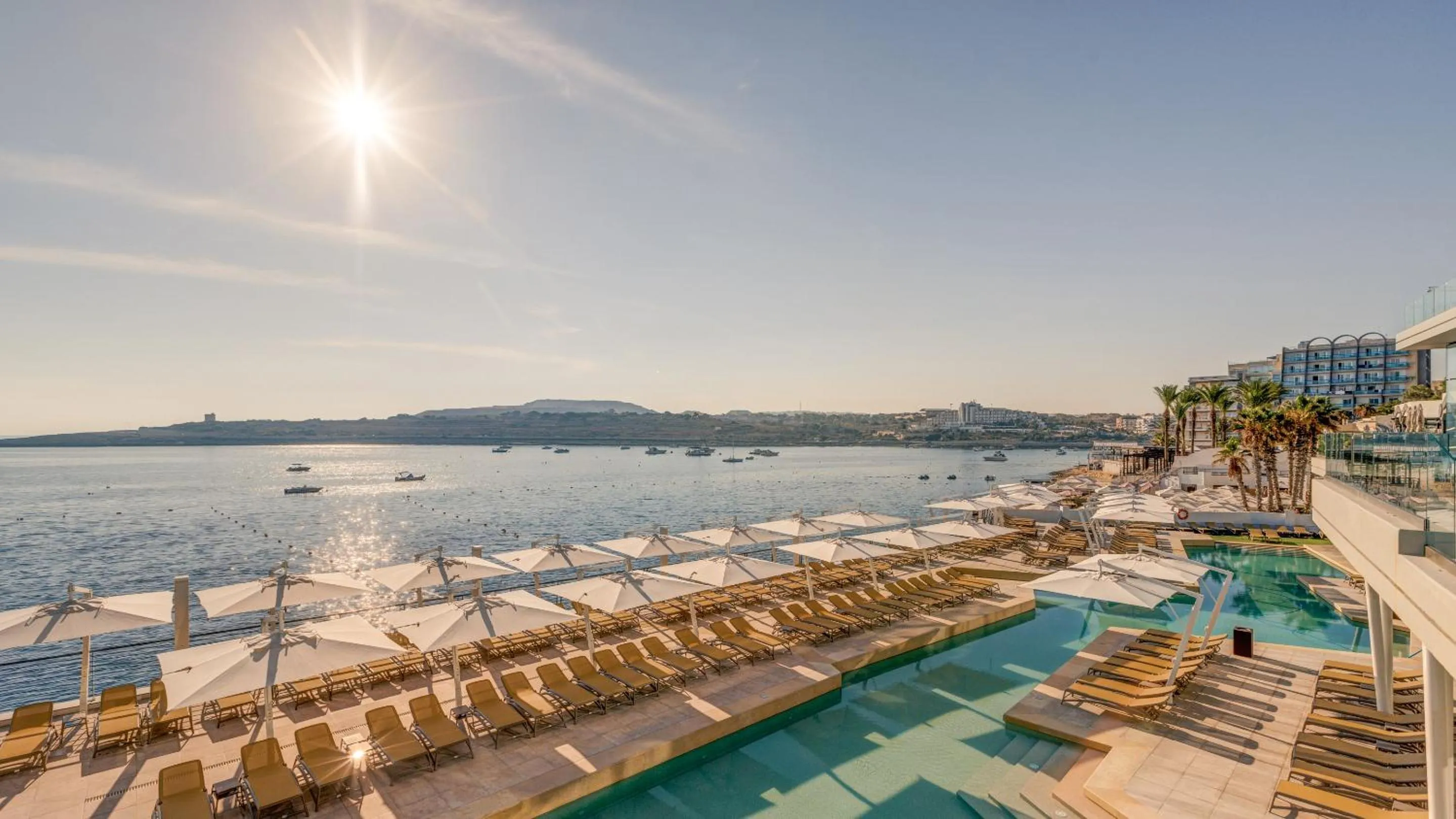 Swimming pool in AX ODYCY Hotel