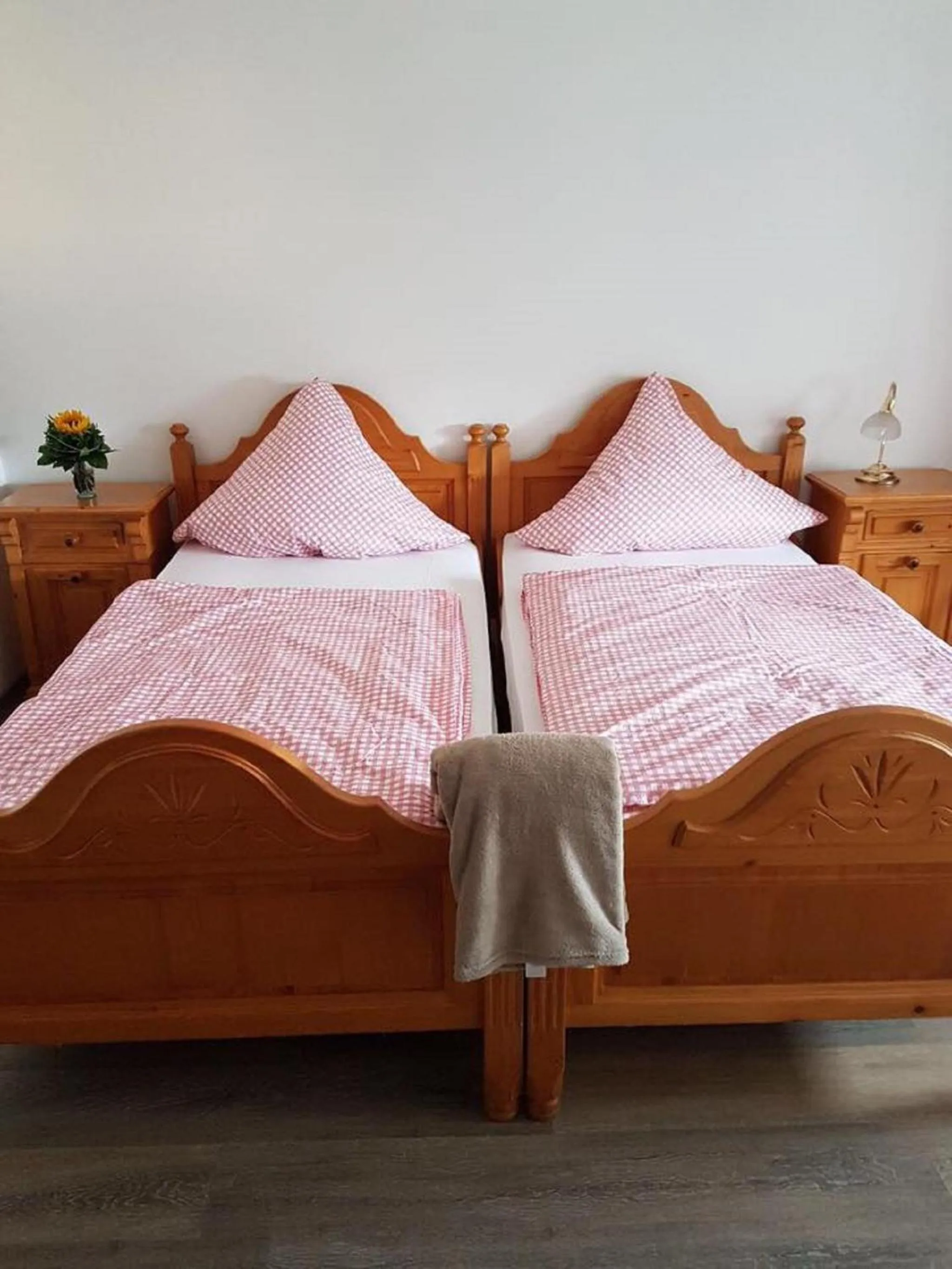 Photo of the whole room, Bed in Das kleine Landhotel