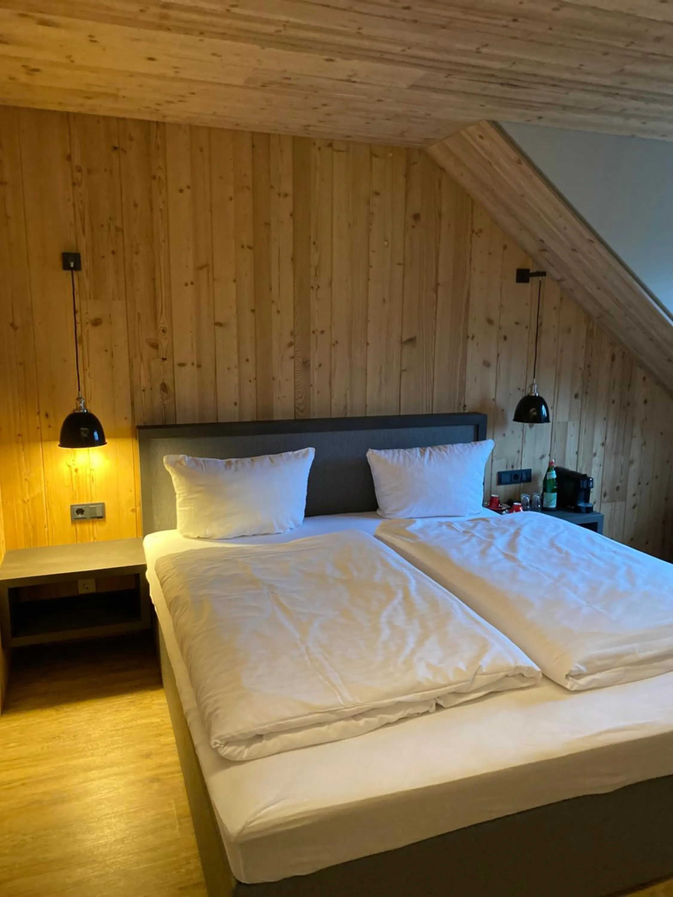 Photo of the whole room, Bed in Das kleine Landhotel