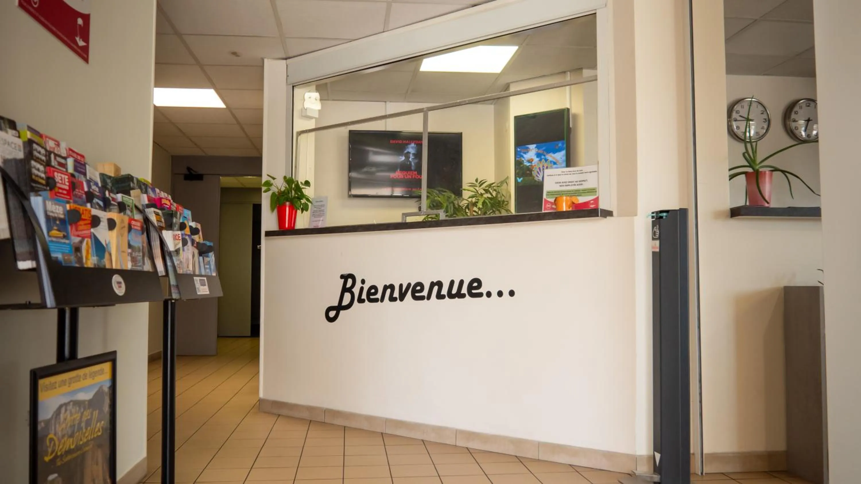 Lobby or reception in FastHotel Montpellier Ouest - Un Hôtel FH Classic