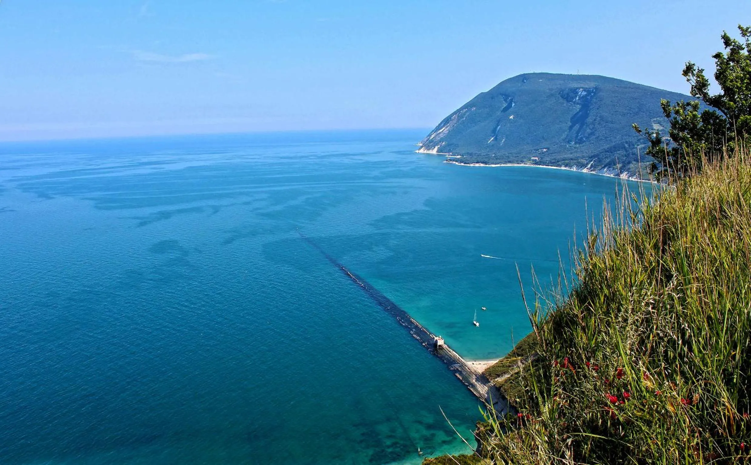 Natural landscape in Agromarino