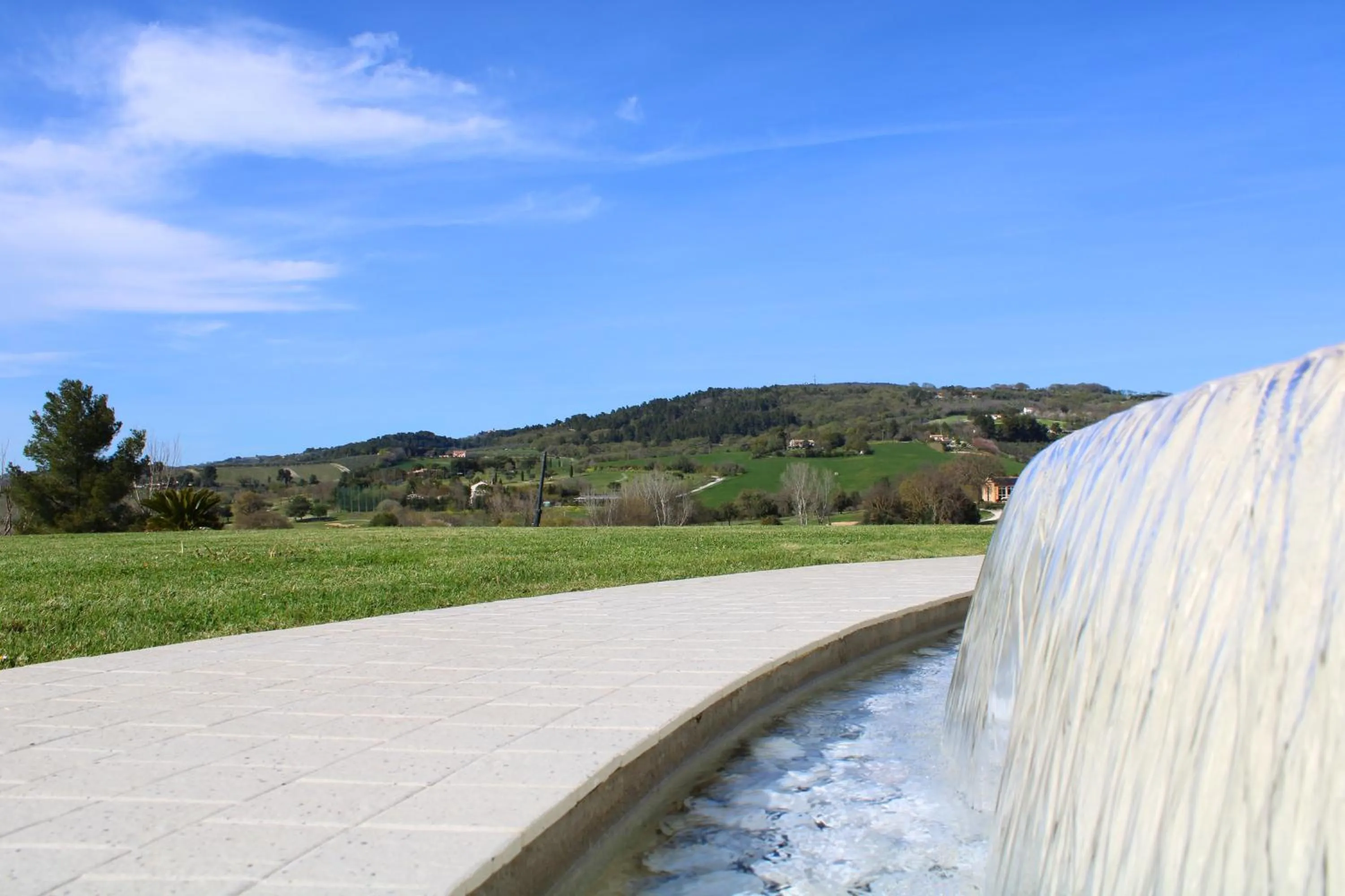 Swimming pool in Agromarino