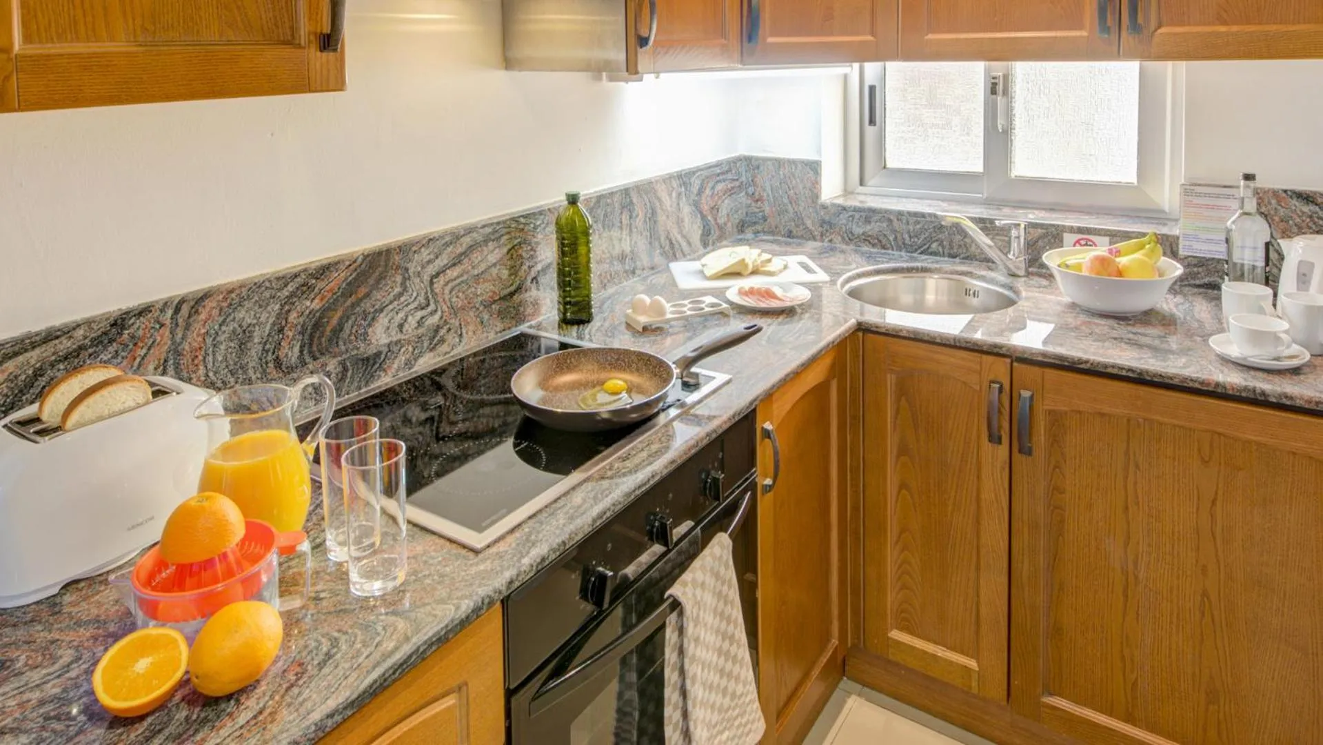 Kitchen or kitchenette in AX Sunny Coast Resort & Spa