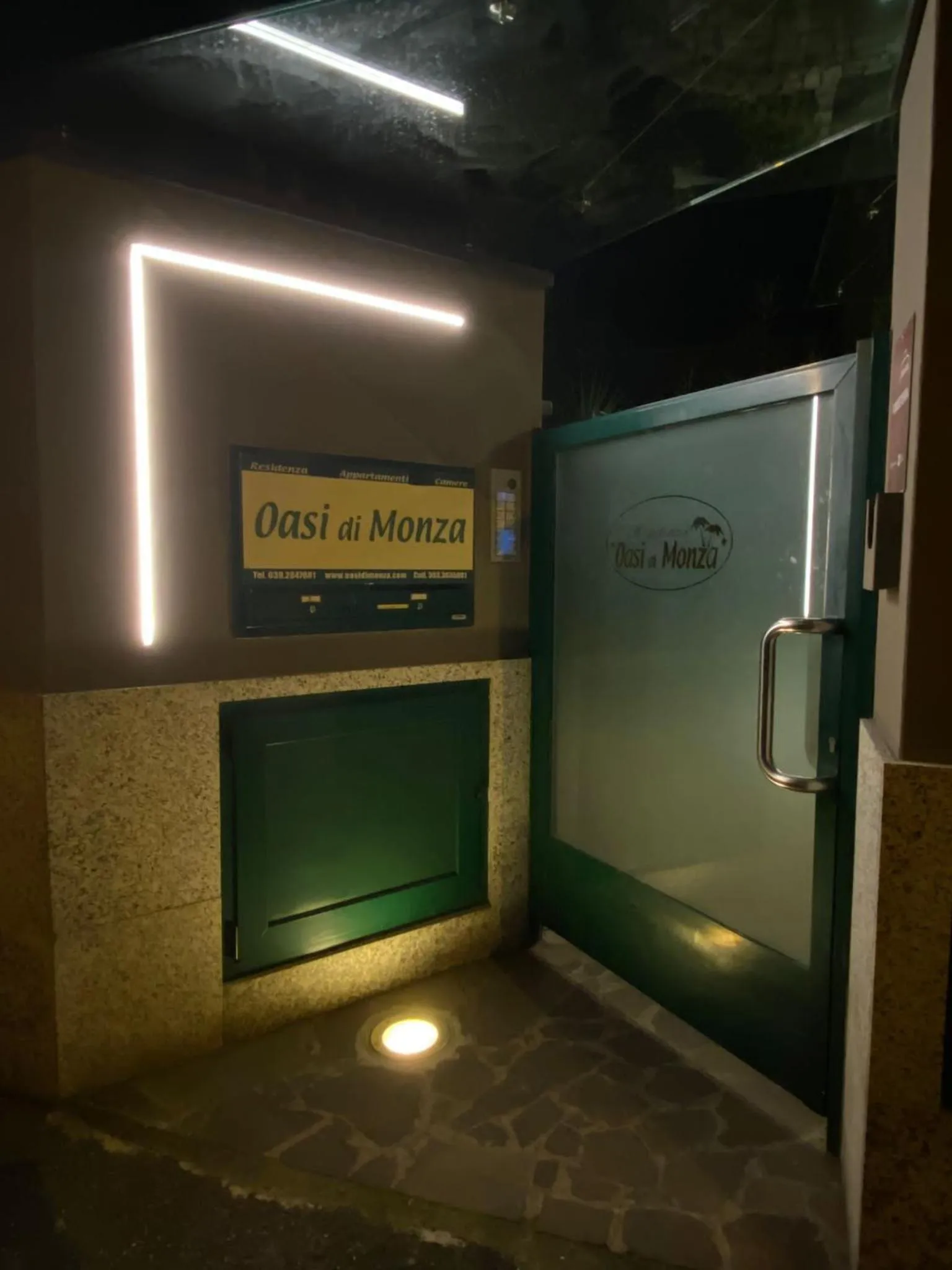 Property building in Residence Oasi Di Monza