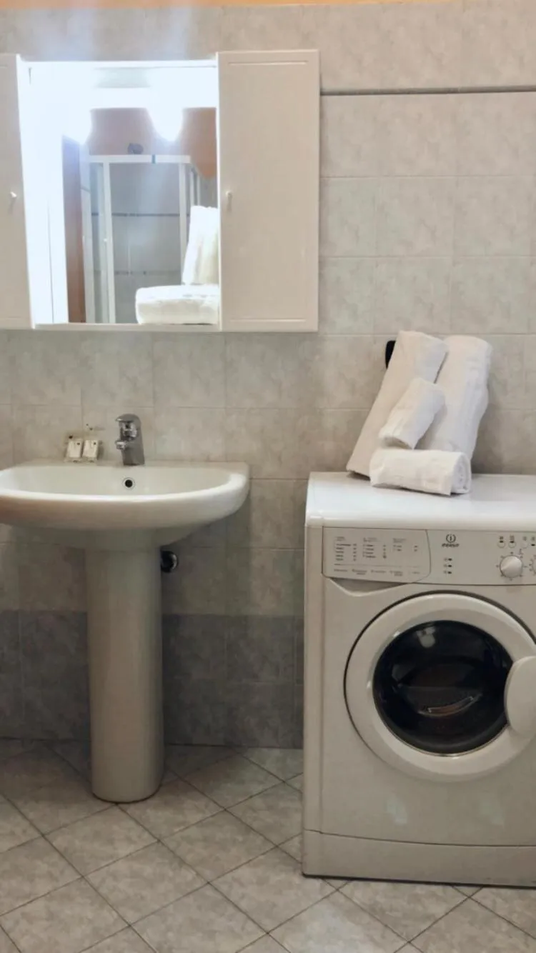 Bathroom in Residence Oasi Di Monza