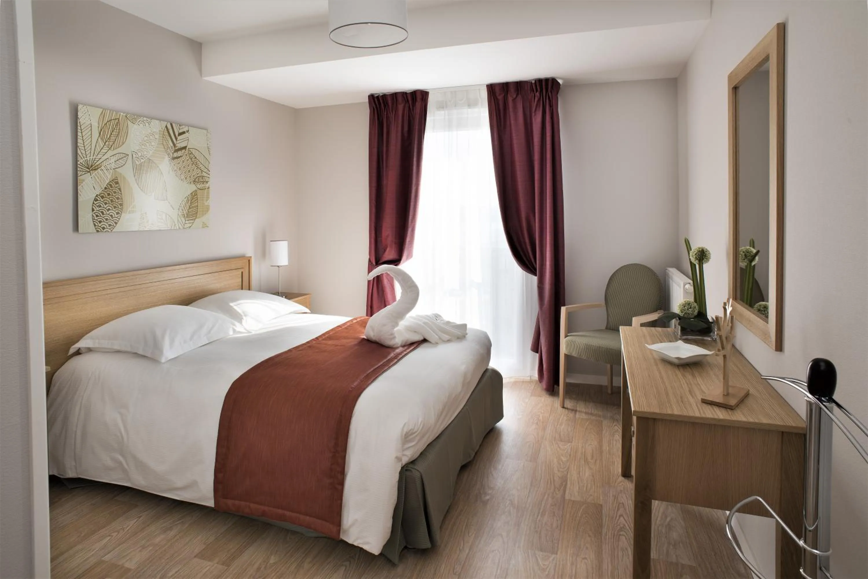 Bedroom in Domitys Les Gréements d'Or - résidence séniors