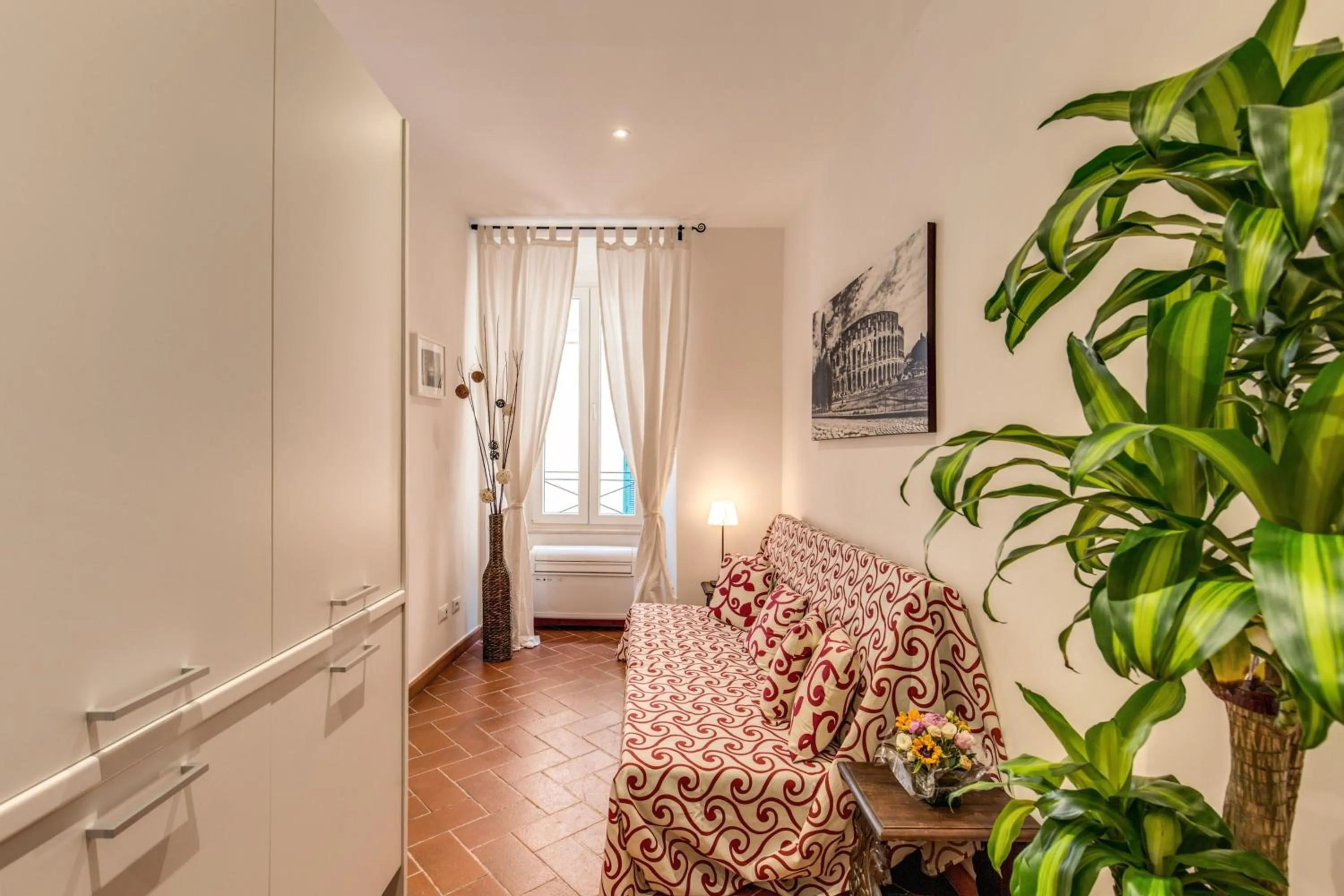 Bed in Piccolo Trevi Suites