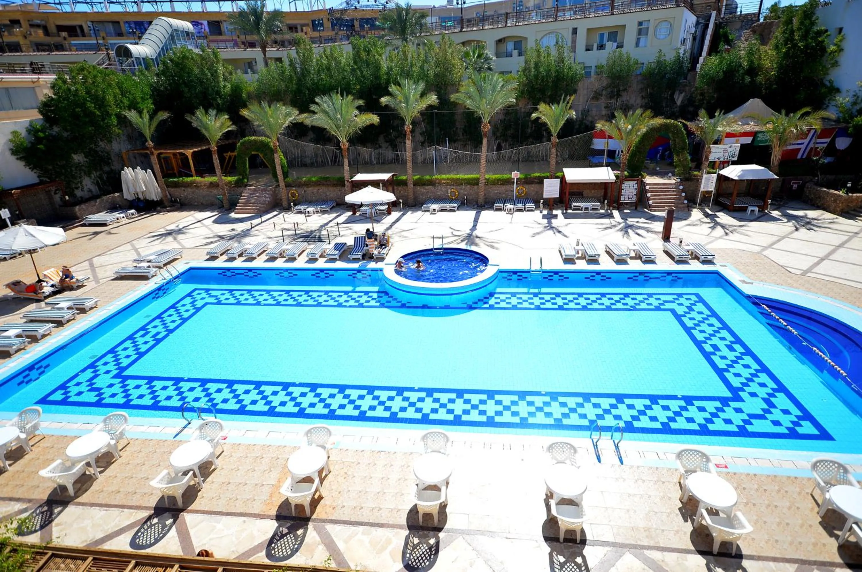 Swimming pool in Falcon Naama Star Hotel