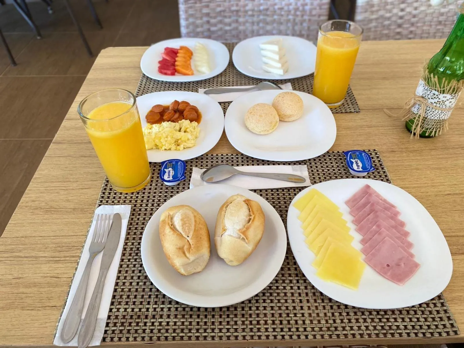 Restaurant/places to eat in Marina Flat - OFICIAL