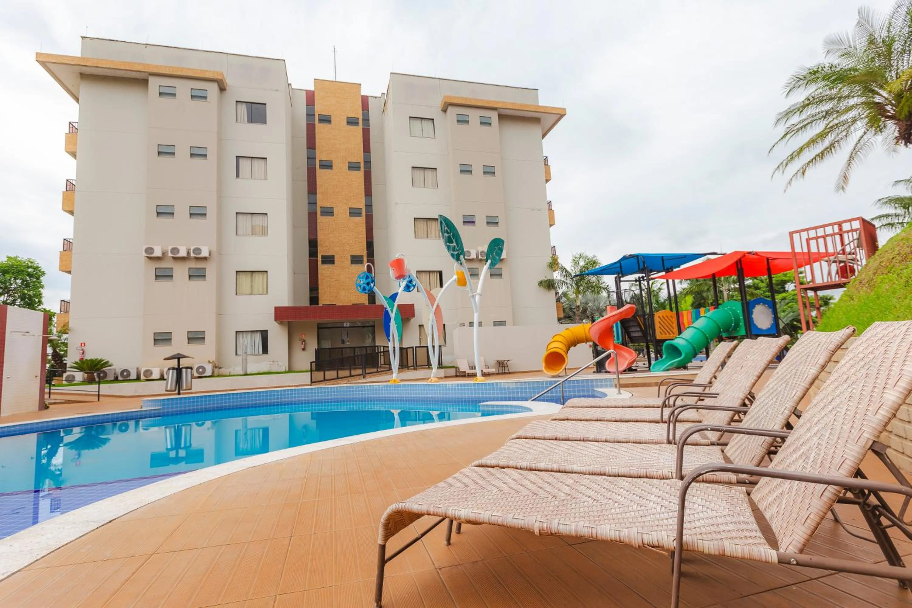 Property building in Marina Flat - OFICIAL