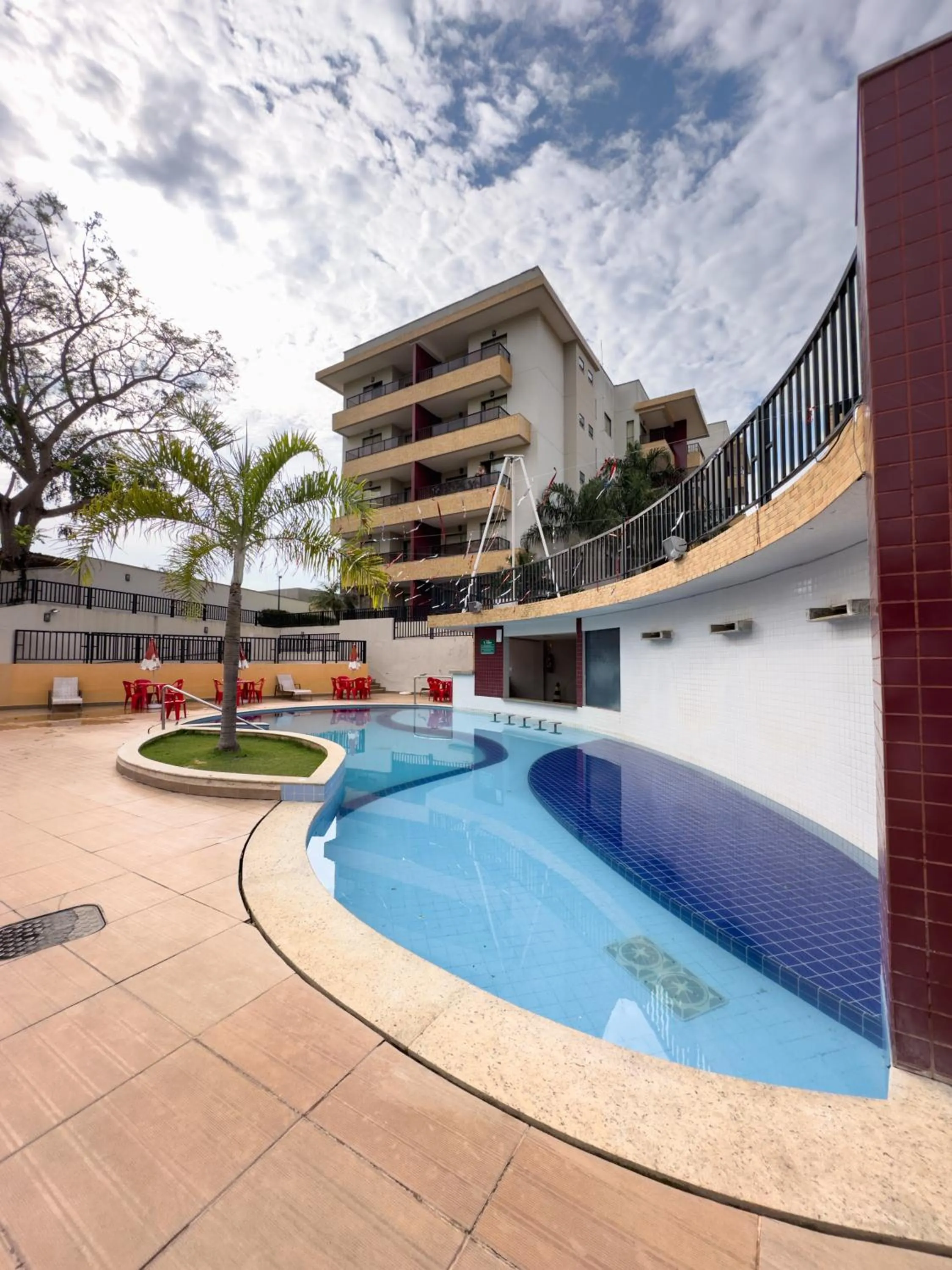 Property building in Marina Flat - OFICIAL
