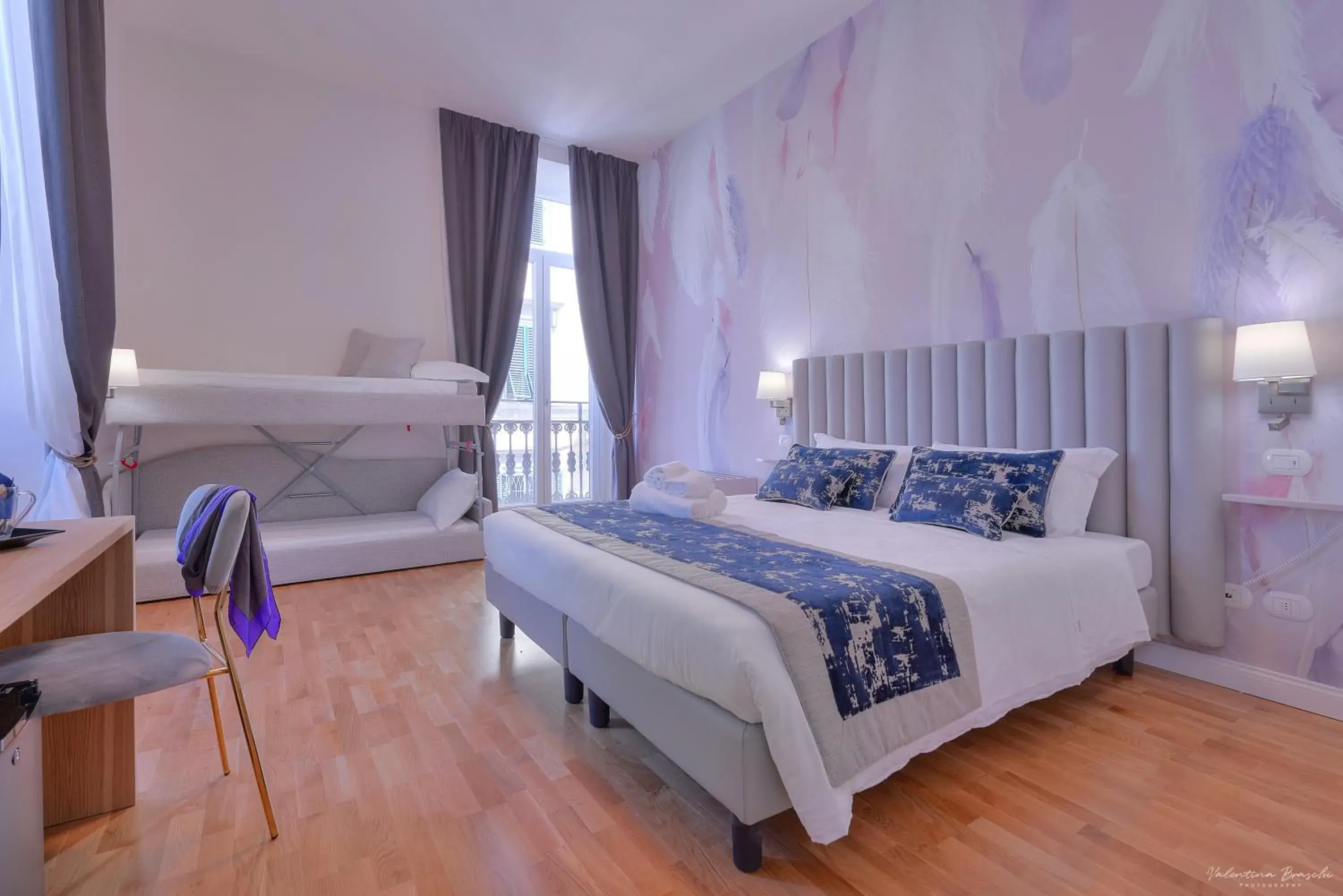 Quadruple Room in Hotel Cosmos Quadruple Room in Hotel Cosmos