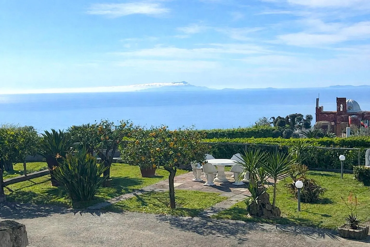 Garden in Villa Raf
