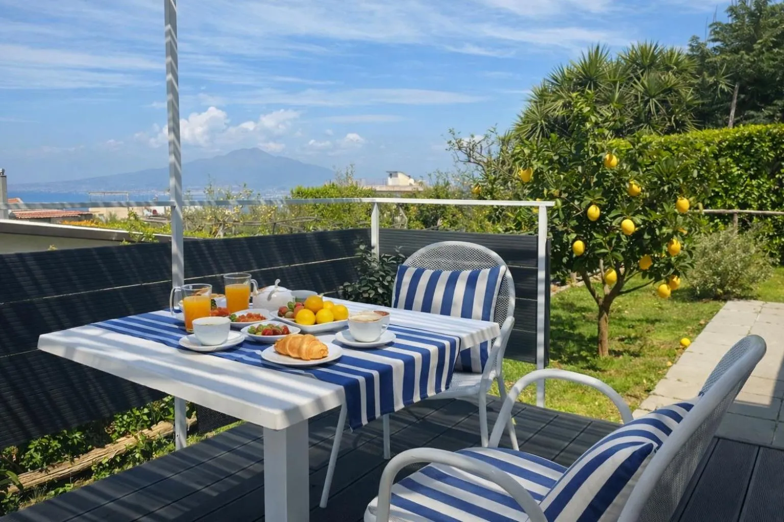 Balcony/Terrace in Villa Raf