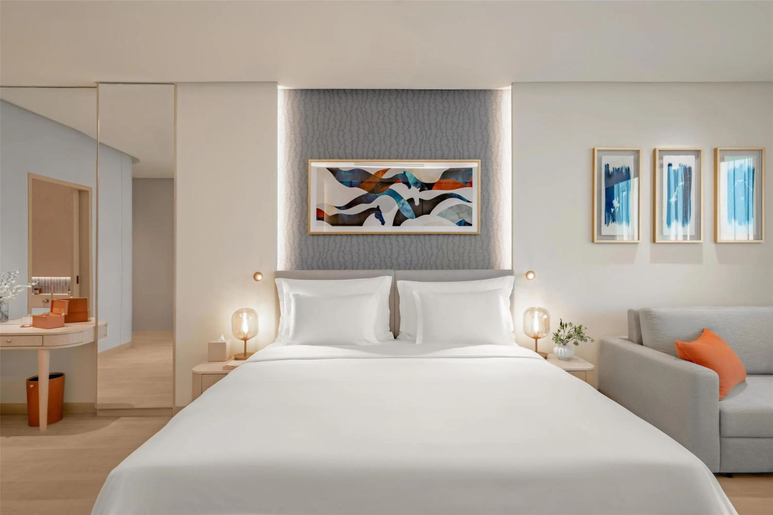 Bedroom, Bed in The Meydan Hotel Dubai