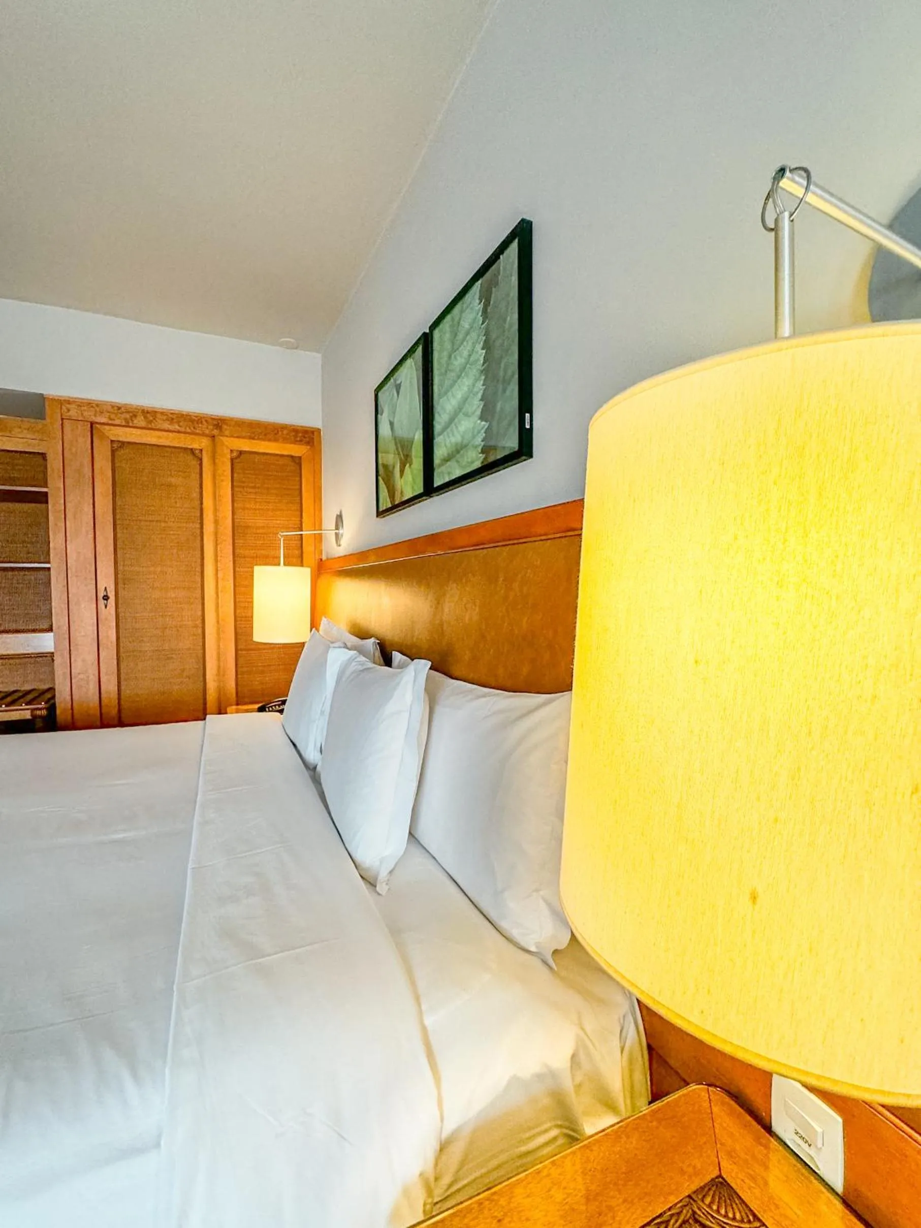 Bed in Wish Serrano Resort