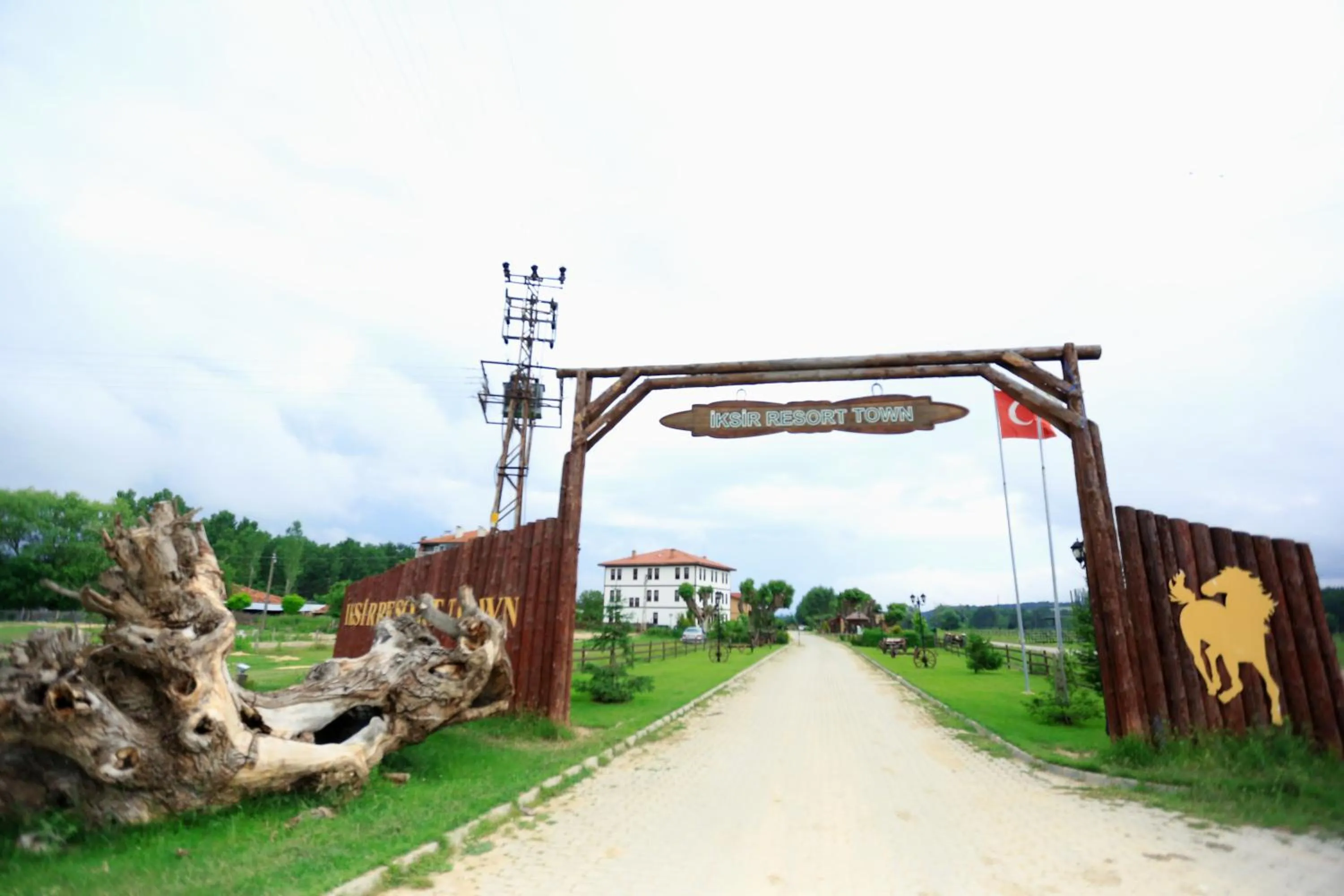Nearby landmark in Iksir Resort Town