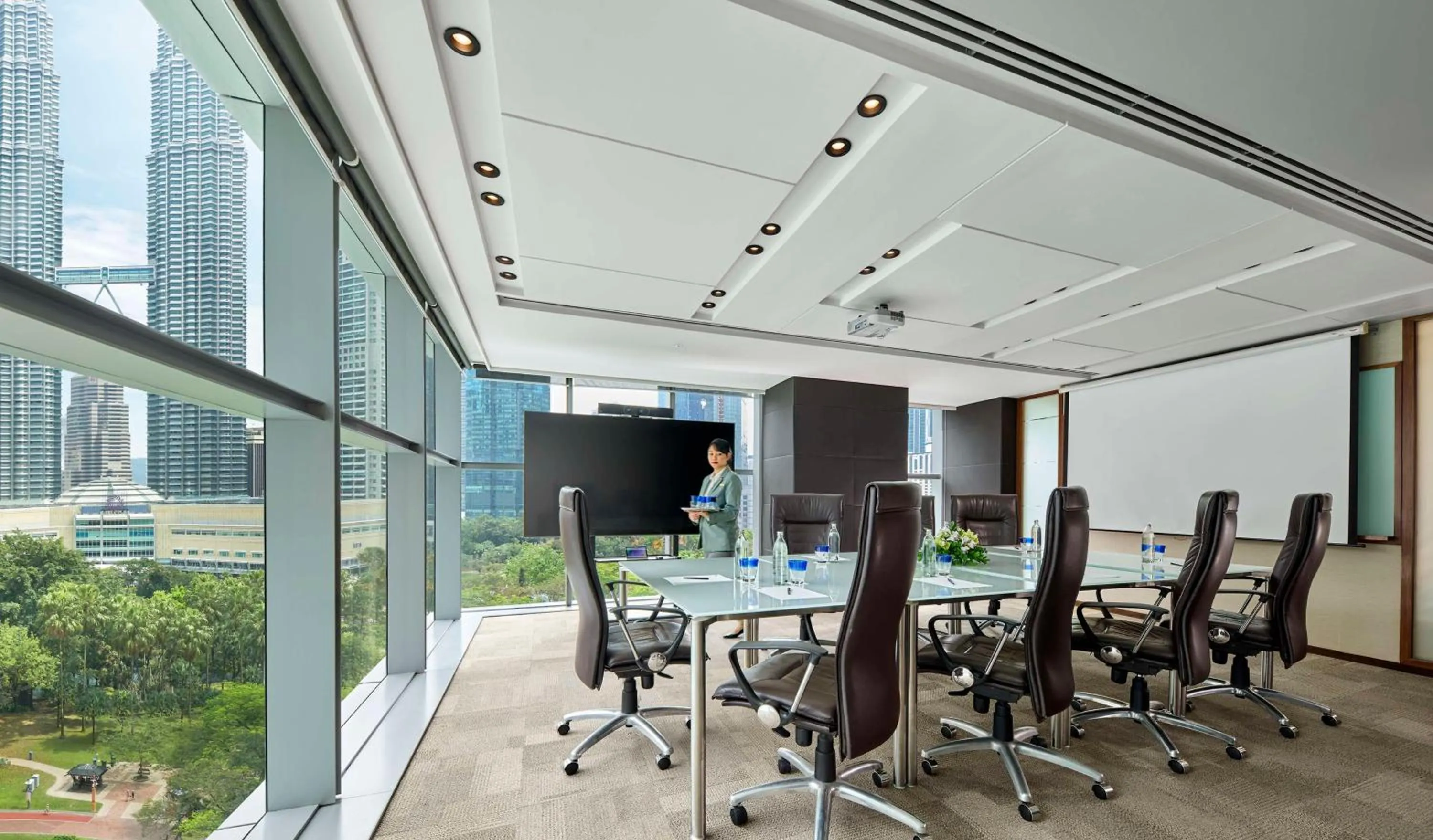 Business facilities in Traders Hotel, Kuala Lumpur