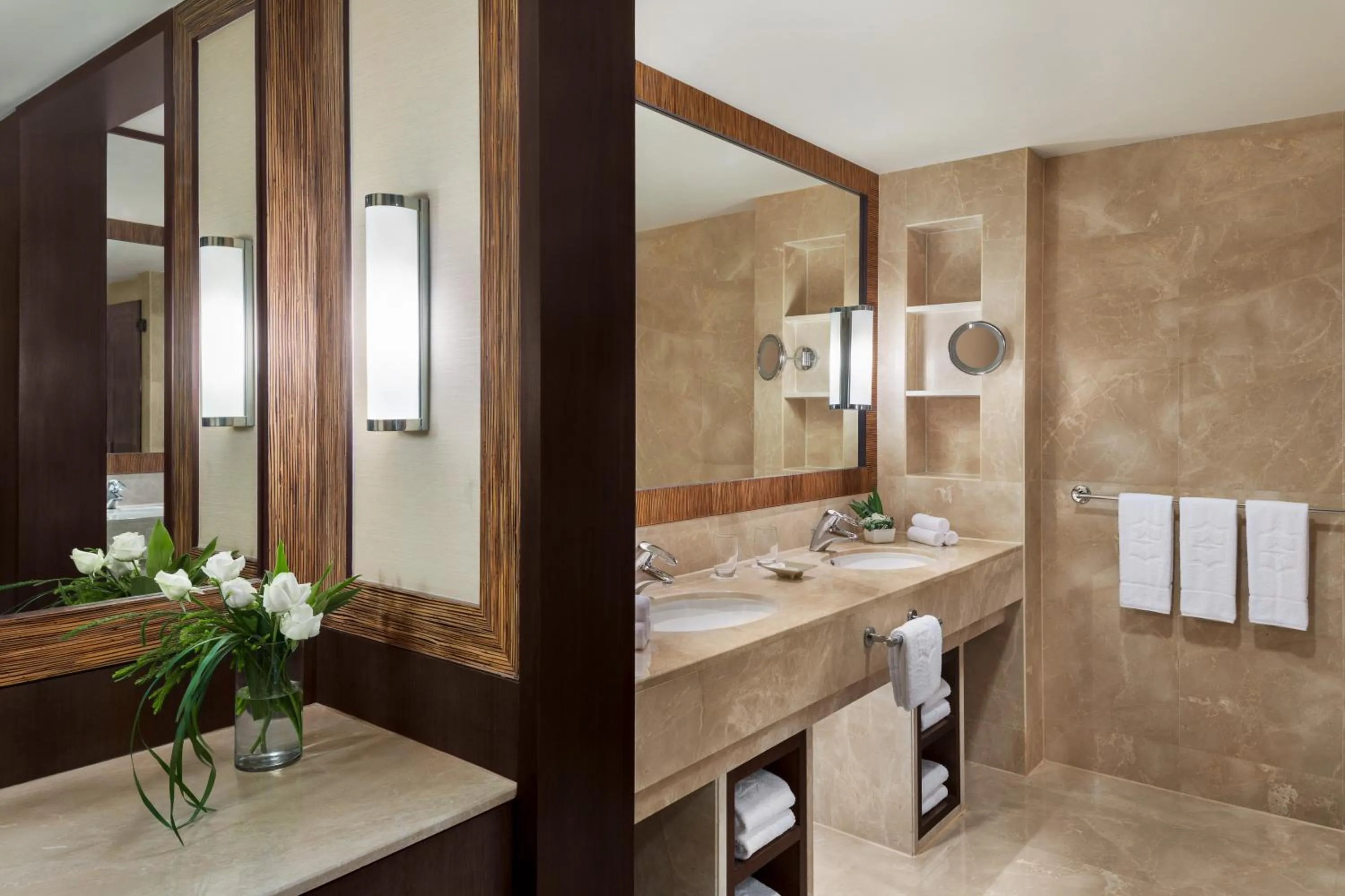 Toilet in Shangri-La Rasa Sayang, Penang