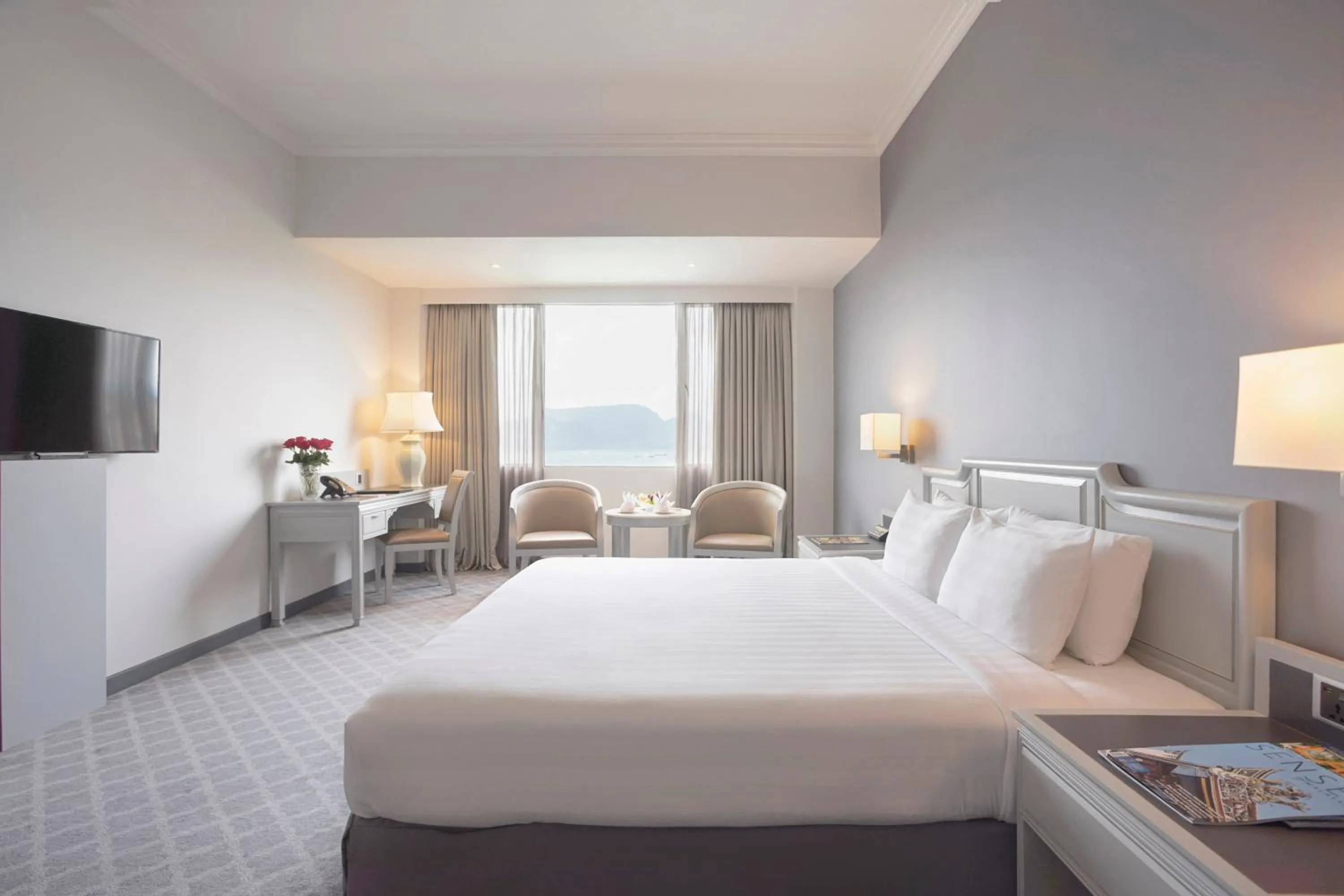 Bedroom, Bed in Bayview Hotel Langkawi