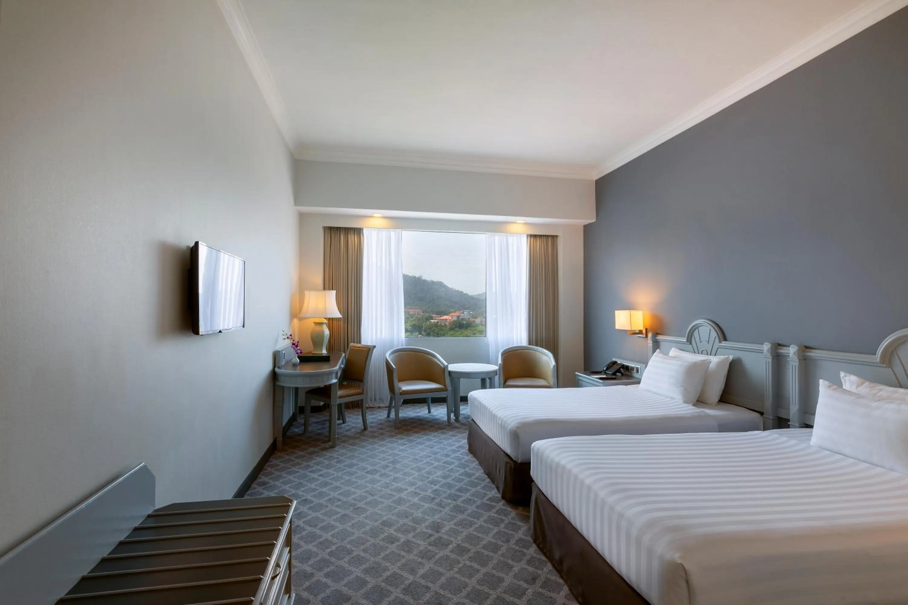 Photo of the whole room, Bed in Bayview Hotel Langkawi