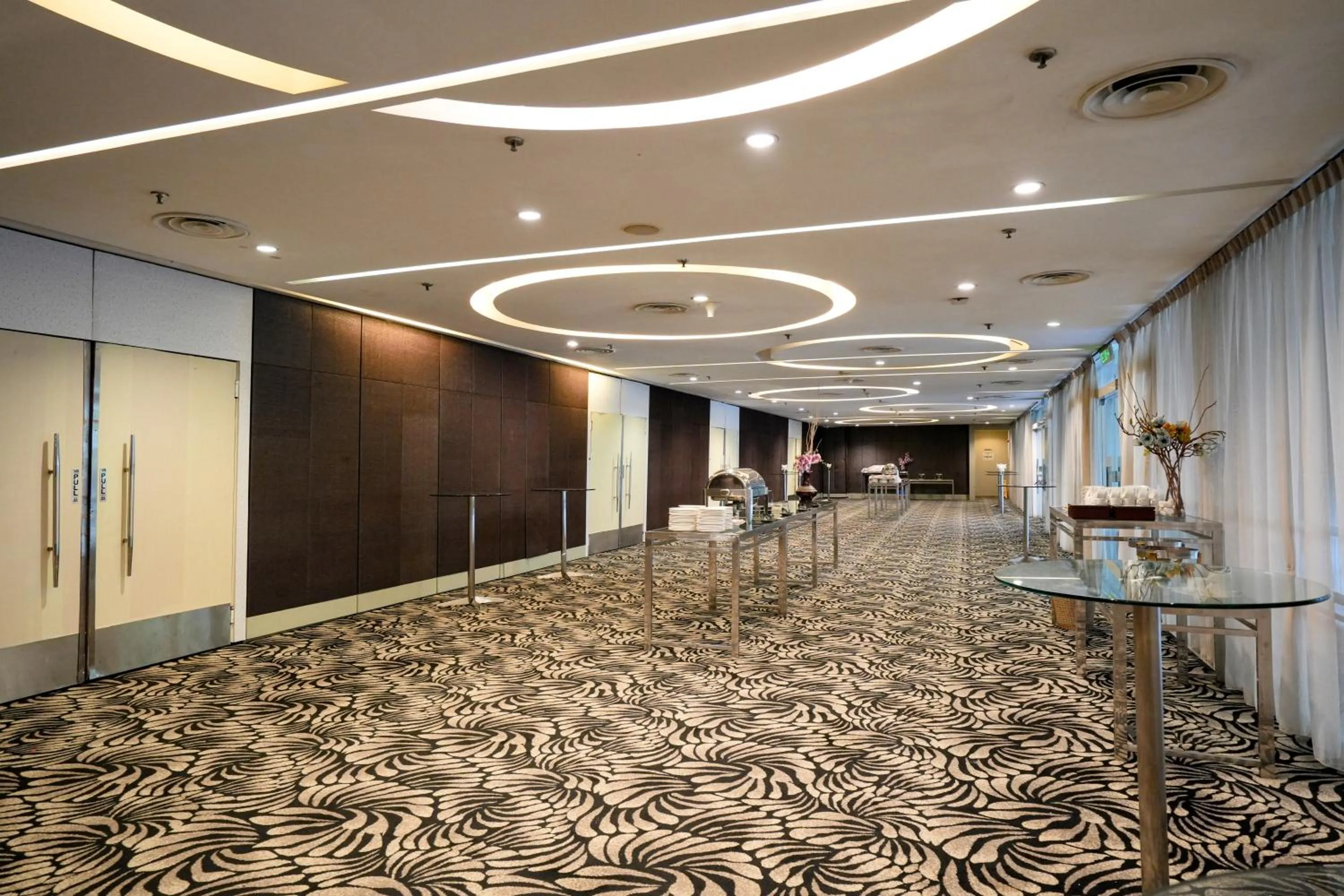 Meeting/conference room in Thistle Johor Bahru