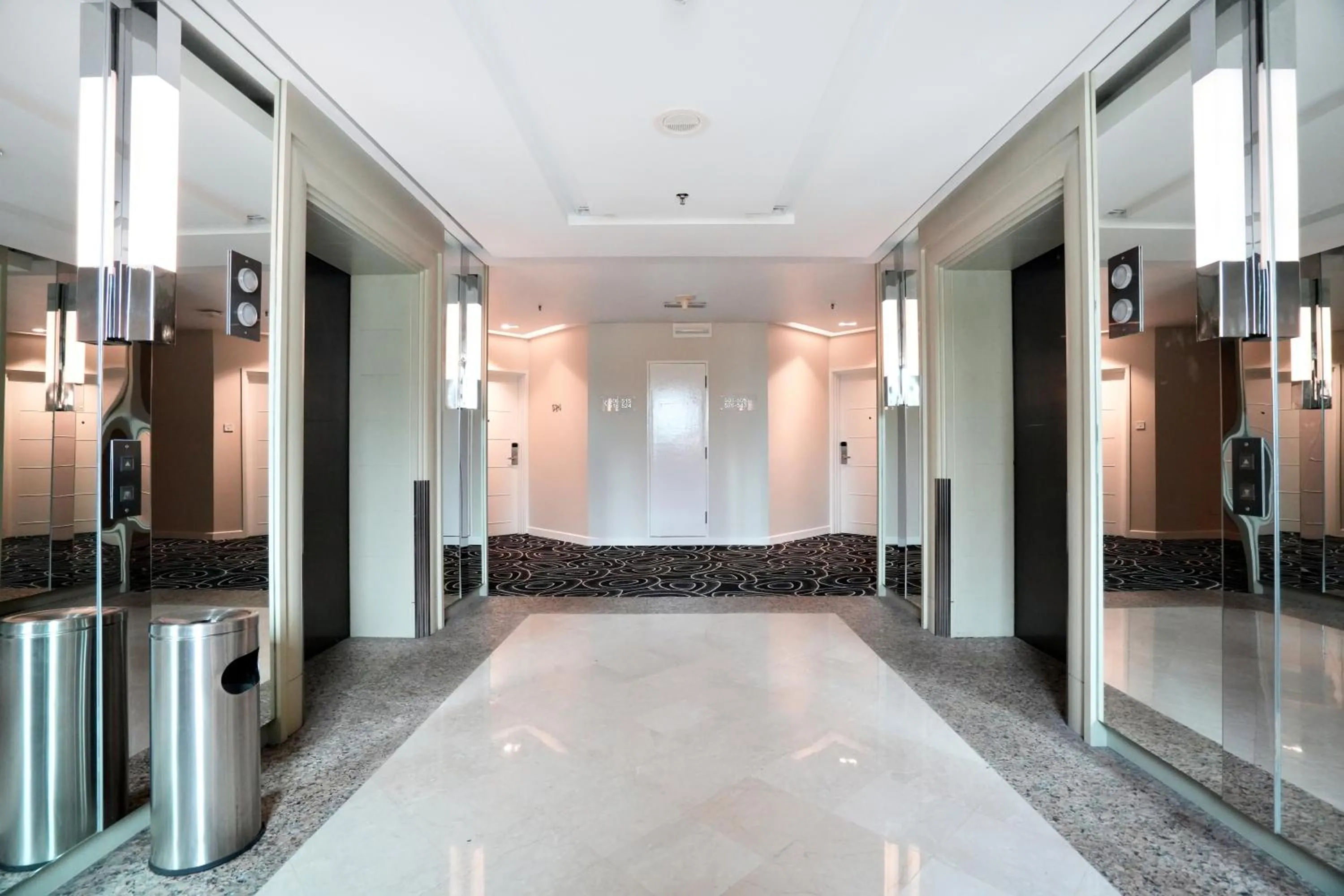 elevator in Thistle Johor Bahru