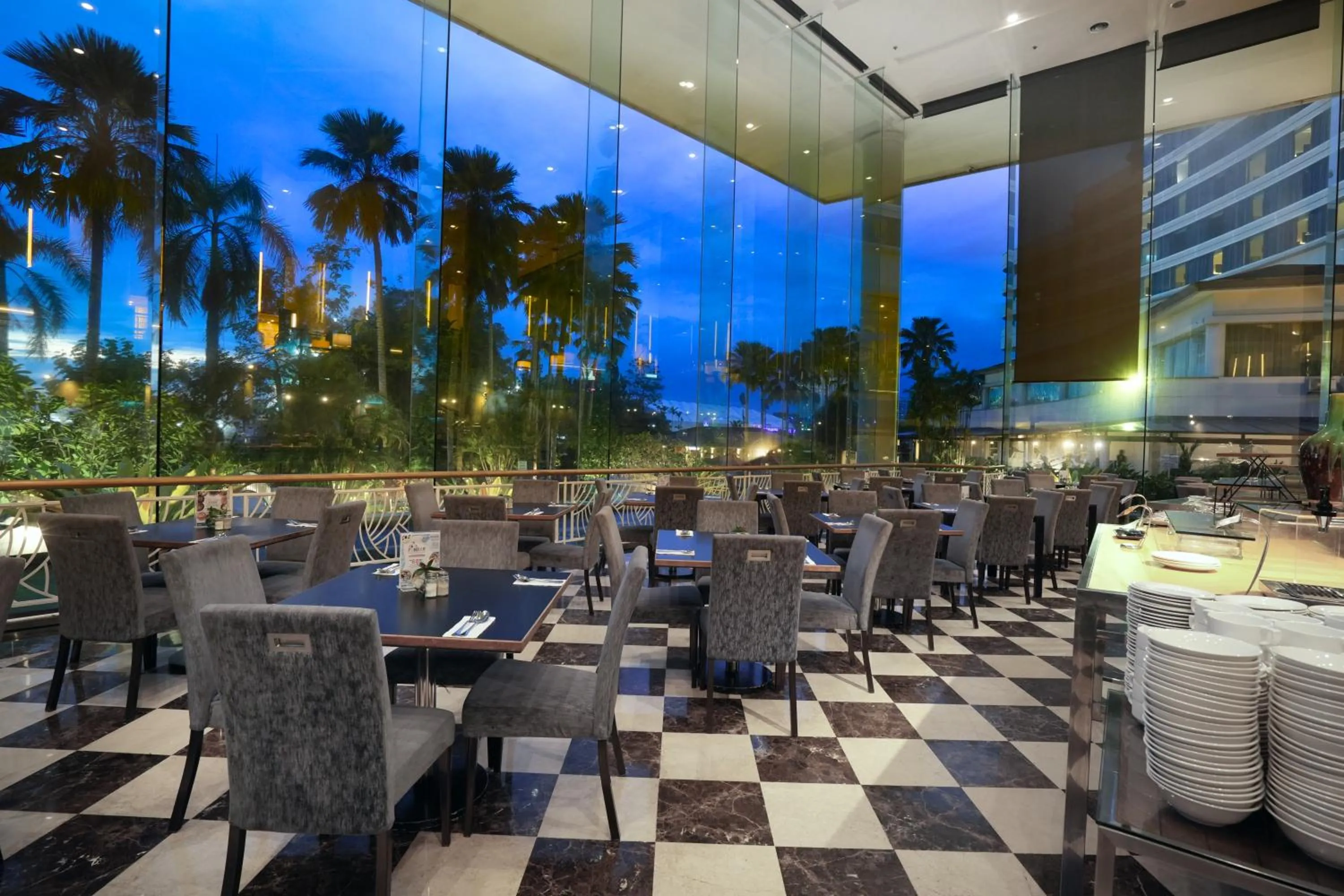 Restaurant/places to eat in Thistle Johor Bahru