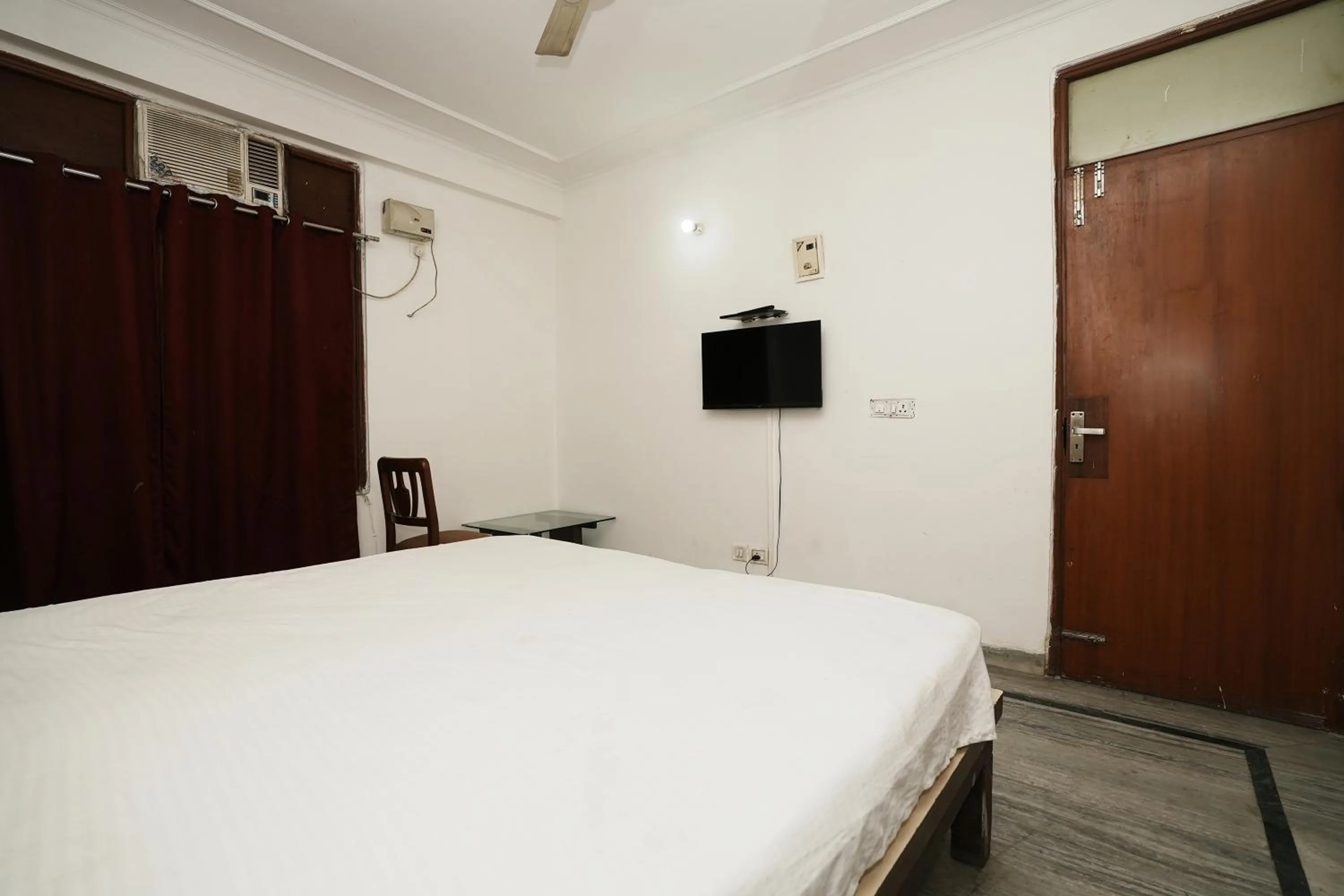 Bed in Hotel Sunrise Moon