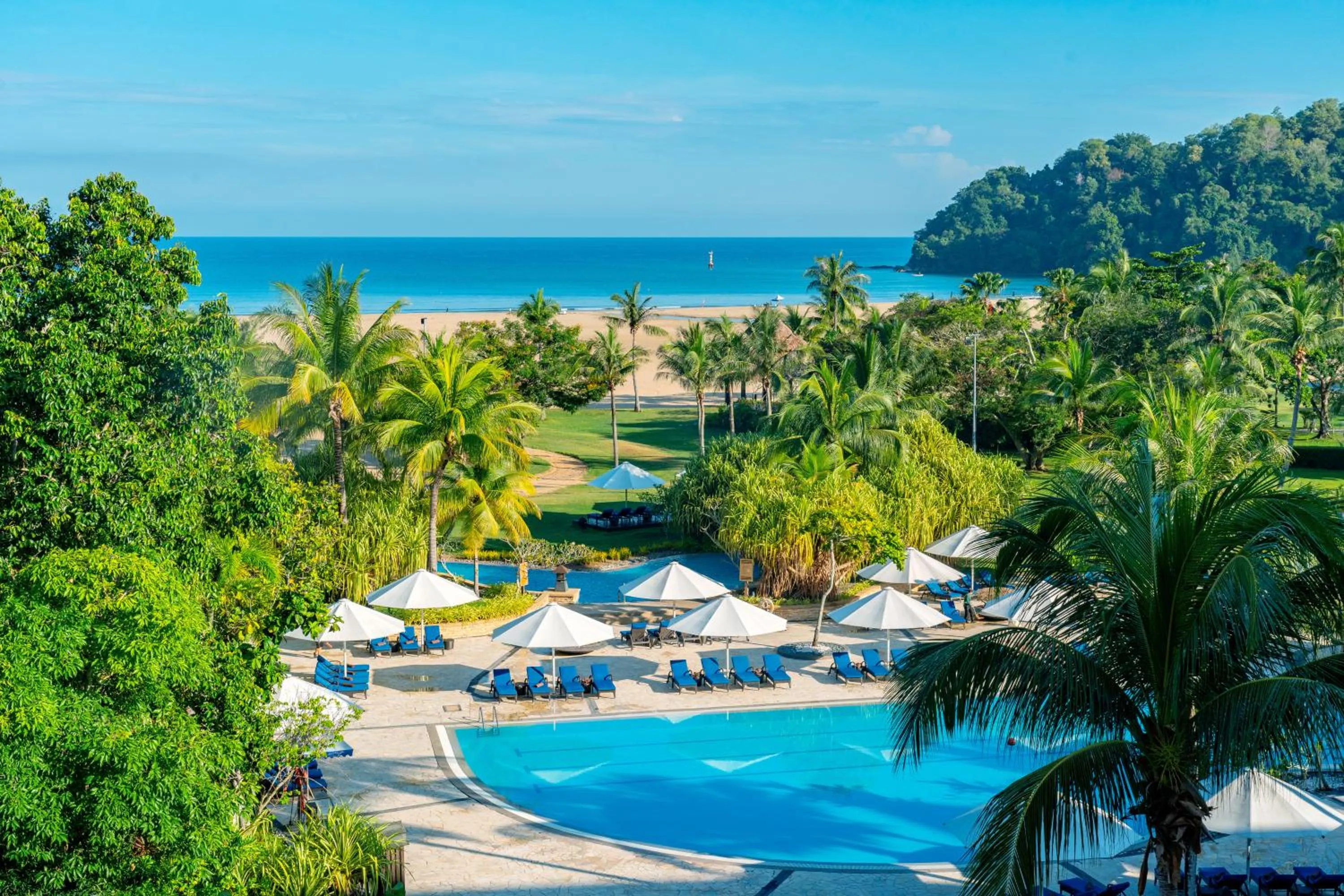Pool view in Shangri-La Rasa Ria, Kota Kinabalu