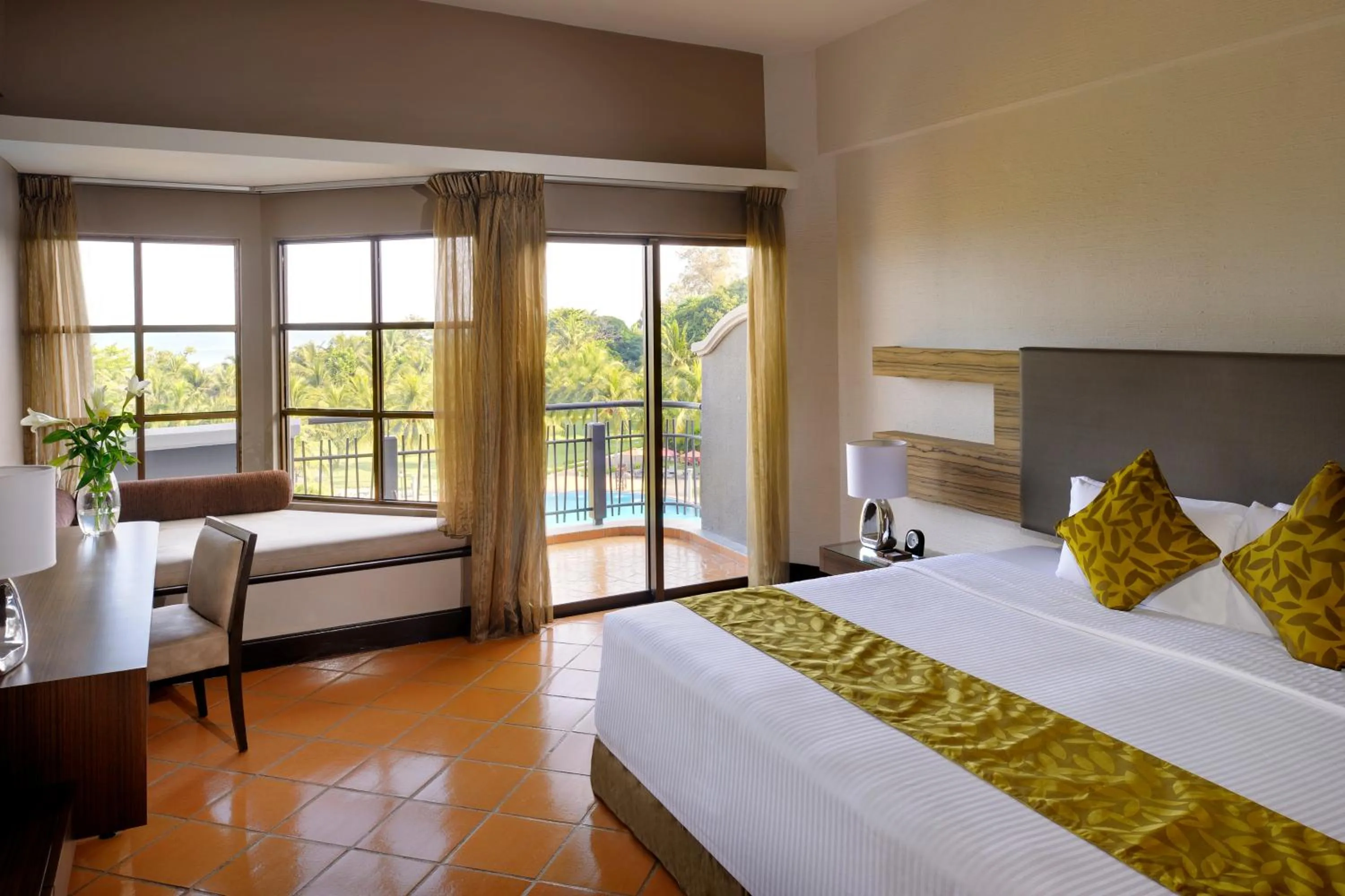 Balcony/Terrace, Bed in Thistle Port Dickson Resort