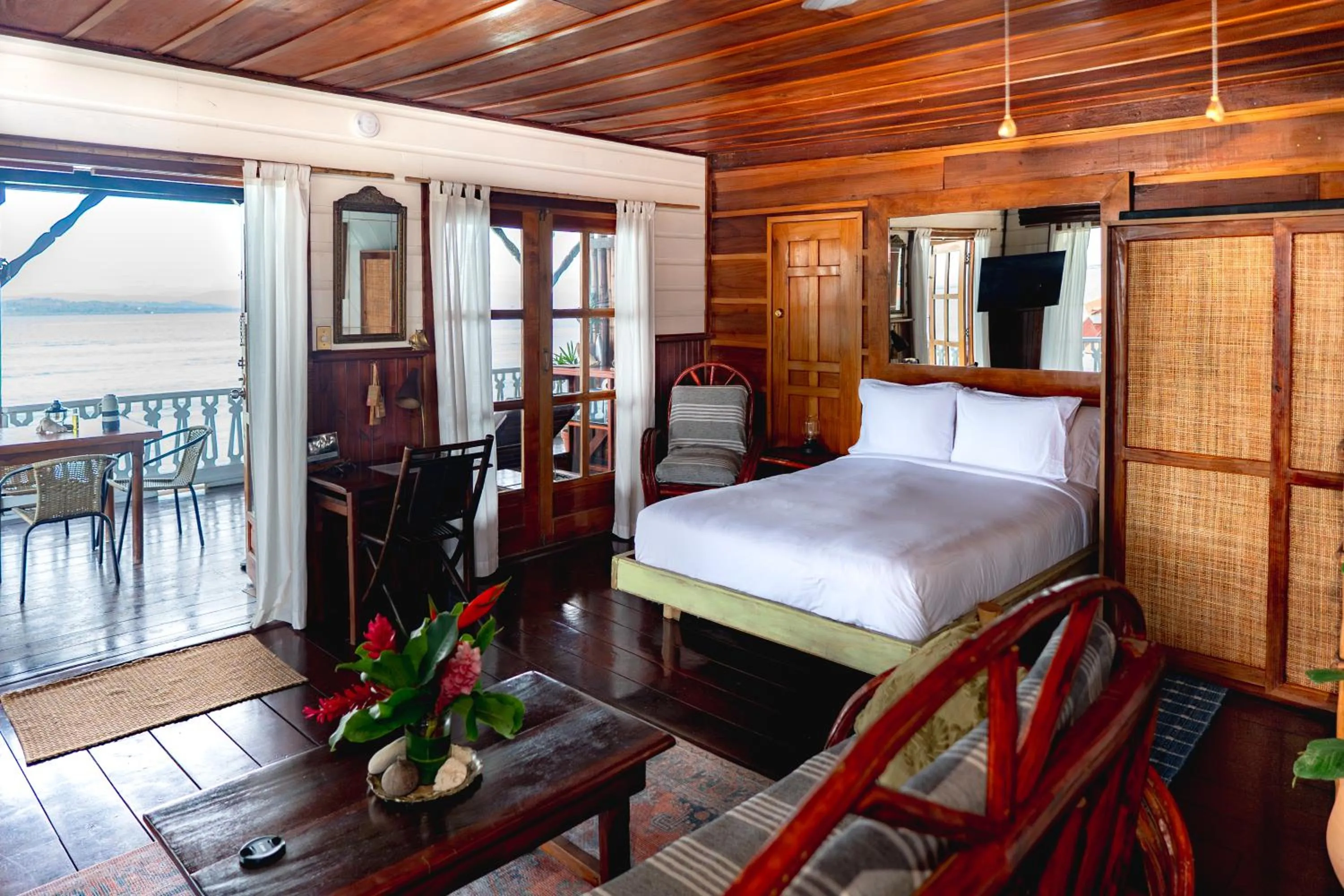 Bed in Casa Acuario Boutique Hotel